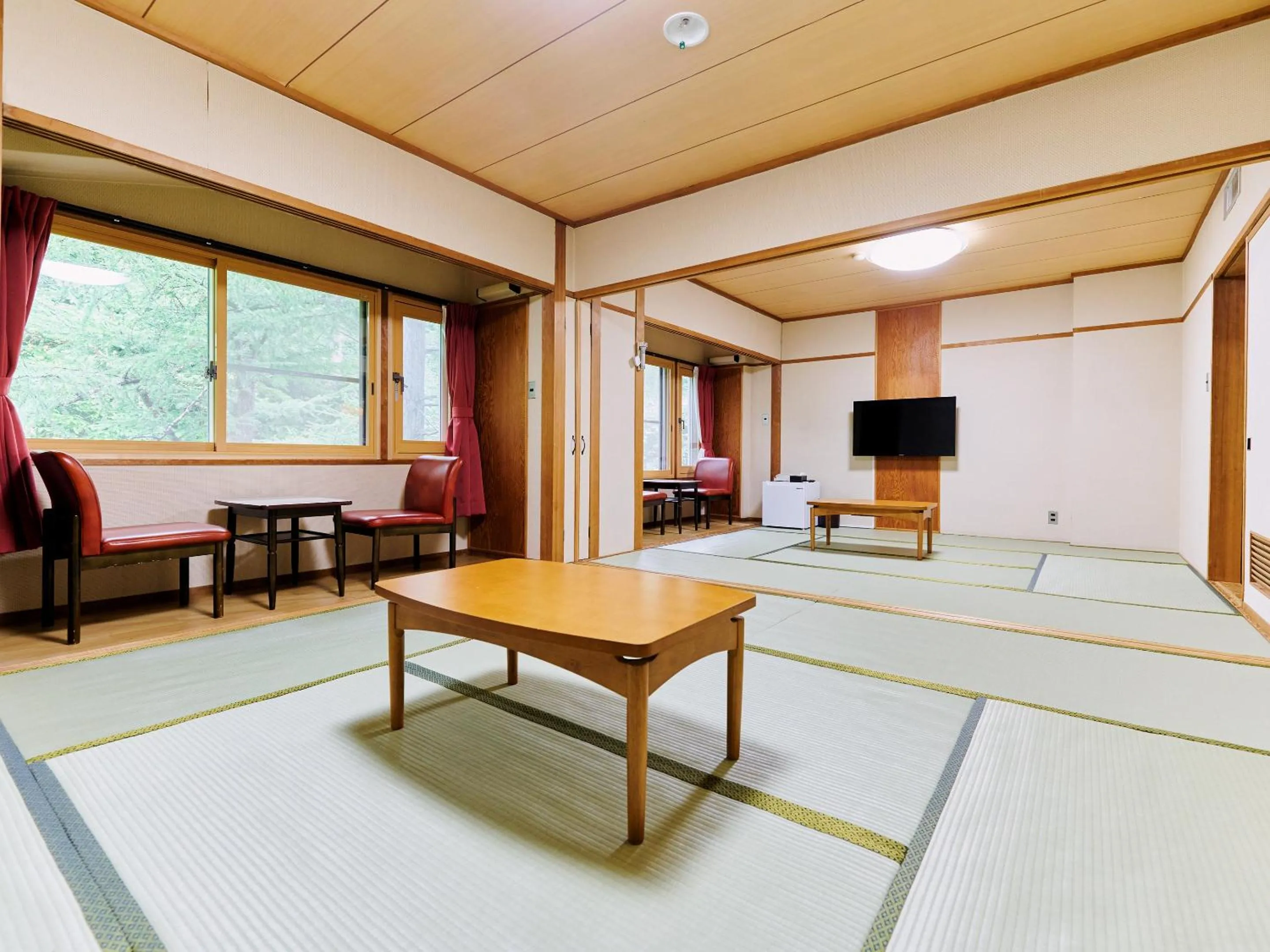 Photo of the whole room in Ishinoyu Lodge