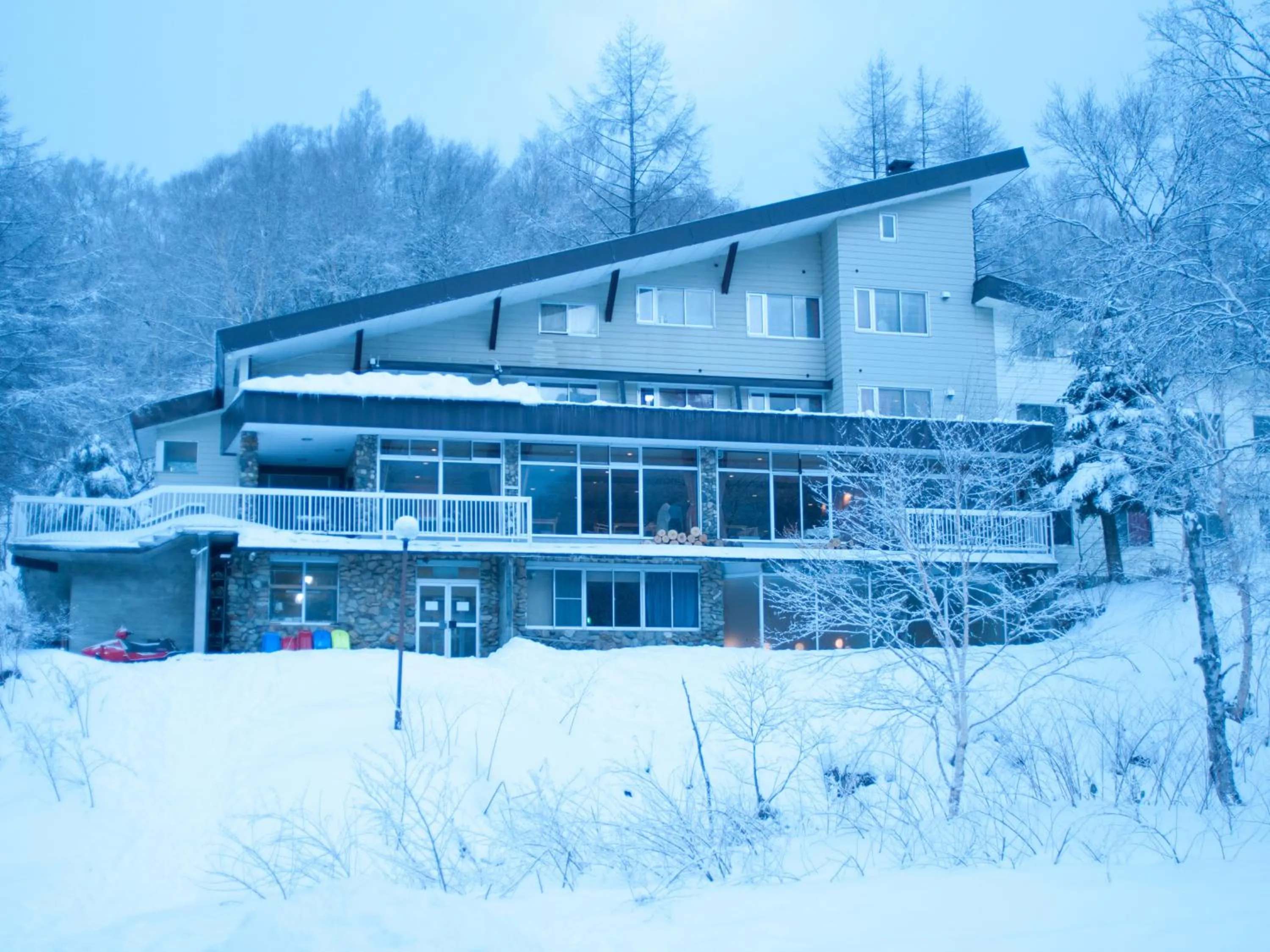 Property building in Ishinoyu Lodge