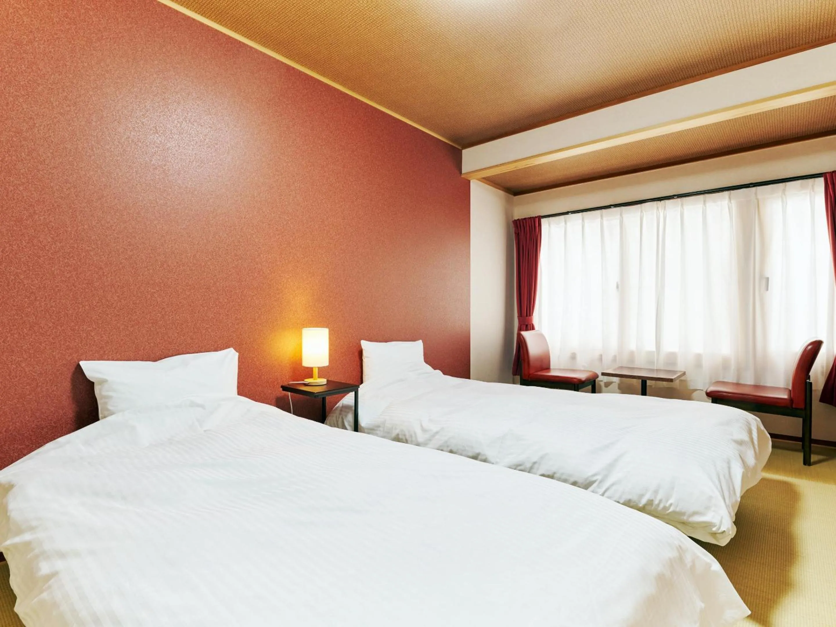 Photo of the whole room, Bed in Ishinoyu Lodge