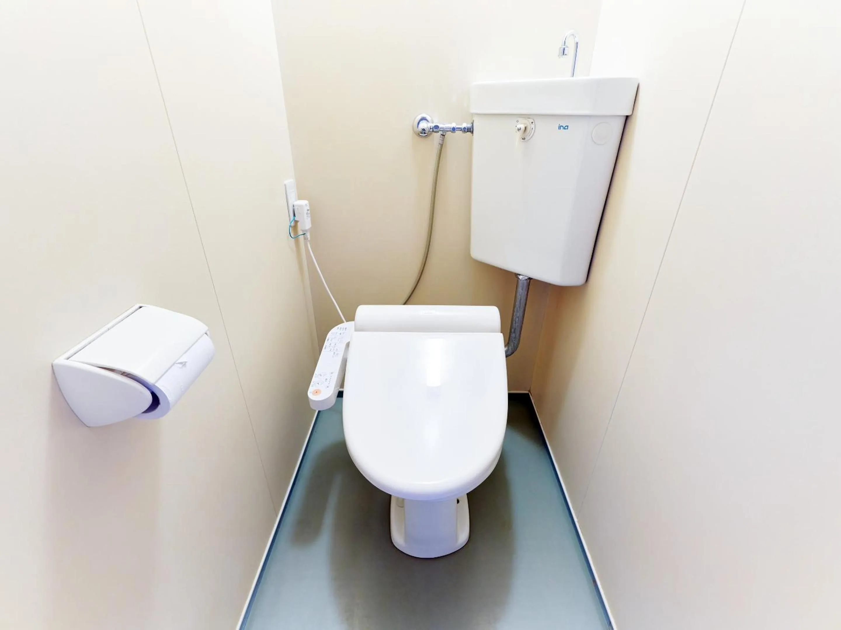 Toilet in Ishinoyu Lodge