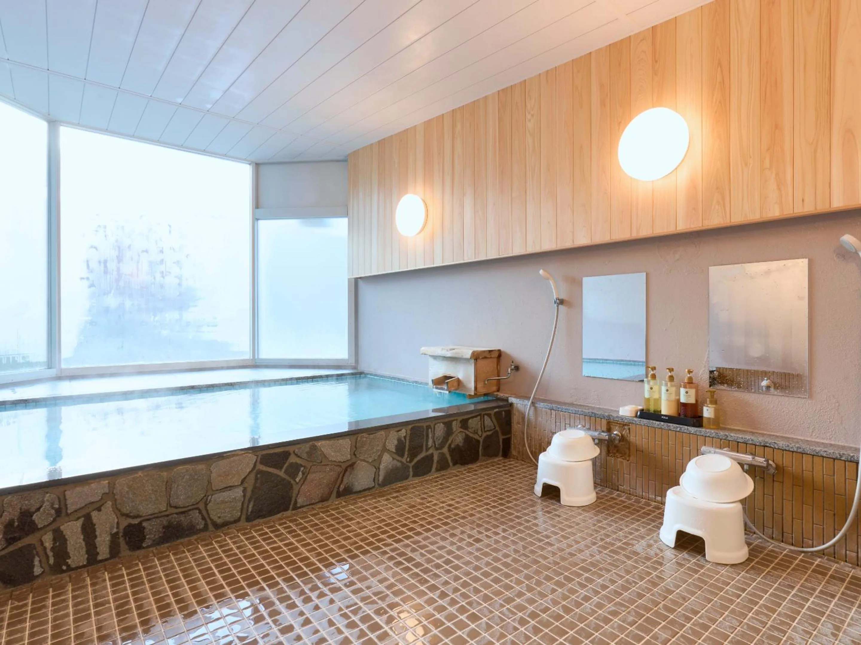 Public Bath in Ishinoyu Lodge