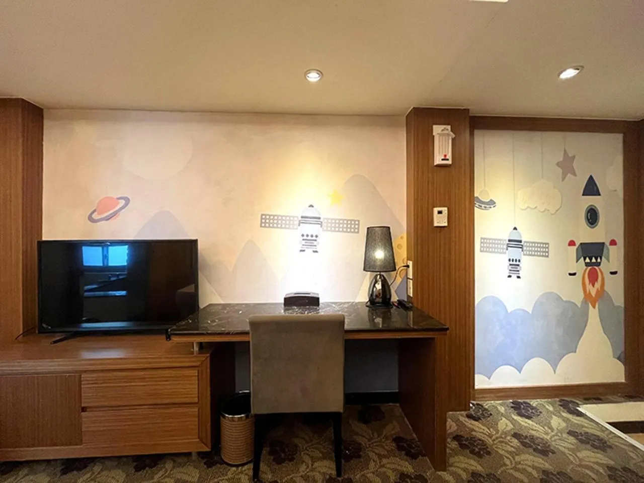 JinShan Sakura Bay Hot Spring Hotel