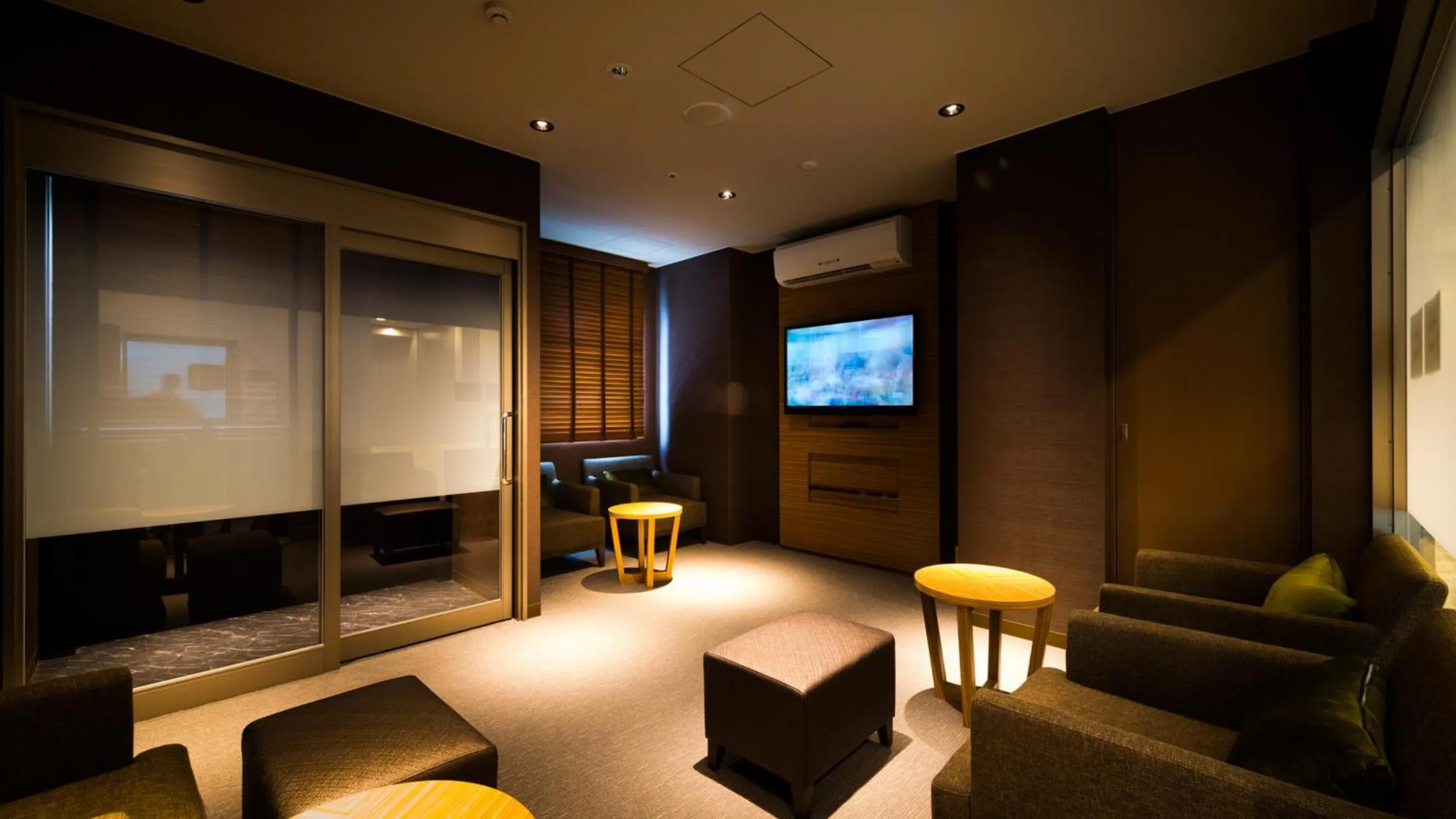 Communal lounge/ TV room in Natural Hot Spring SUPER HOTEL Kumamoto Chamber of Commerce