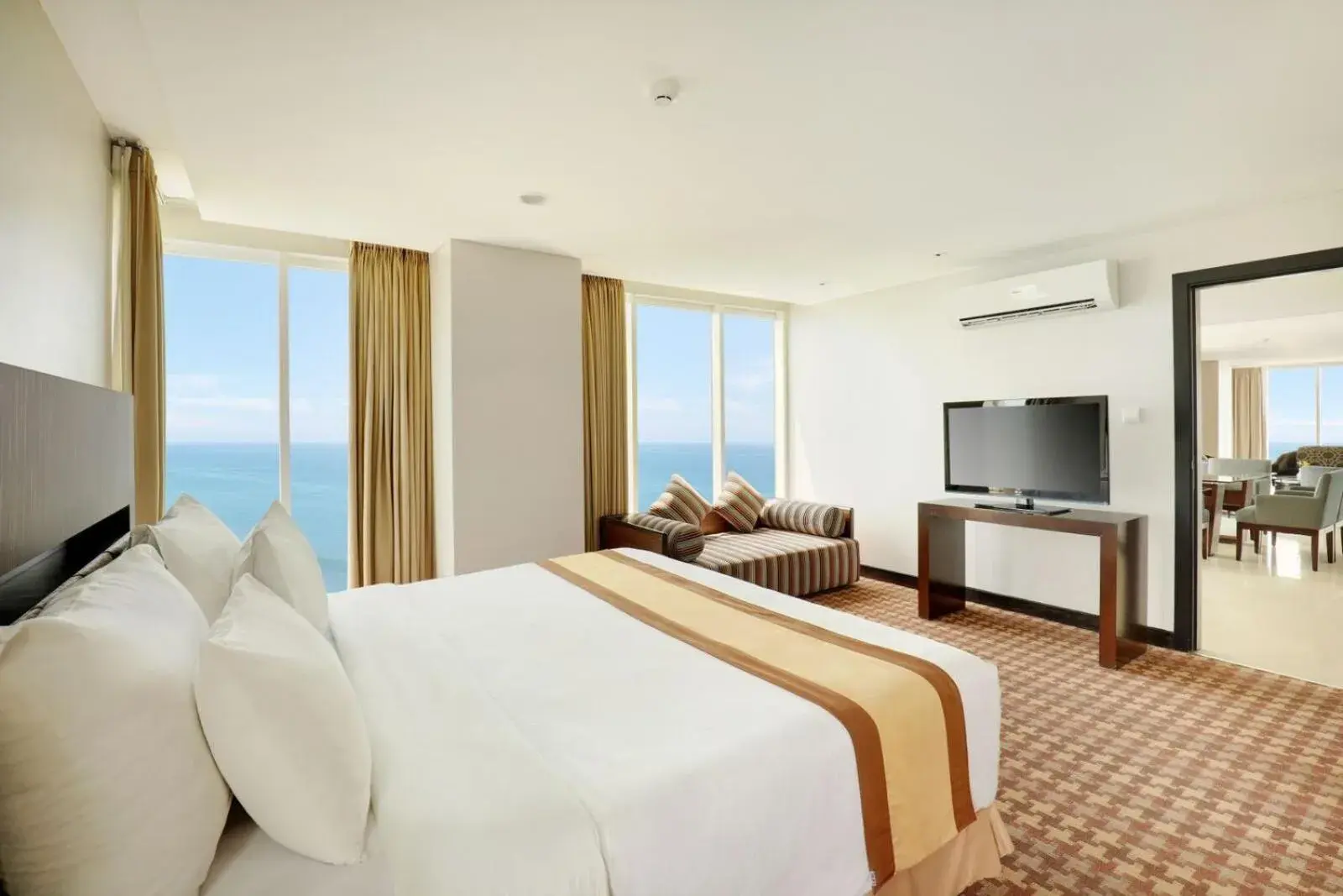 Presidential Suite in Swiss-Belhotel Balikpapan Presidential Suite in Swiss-Belhotel Balikpapan
