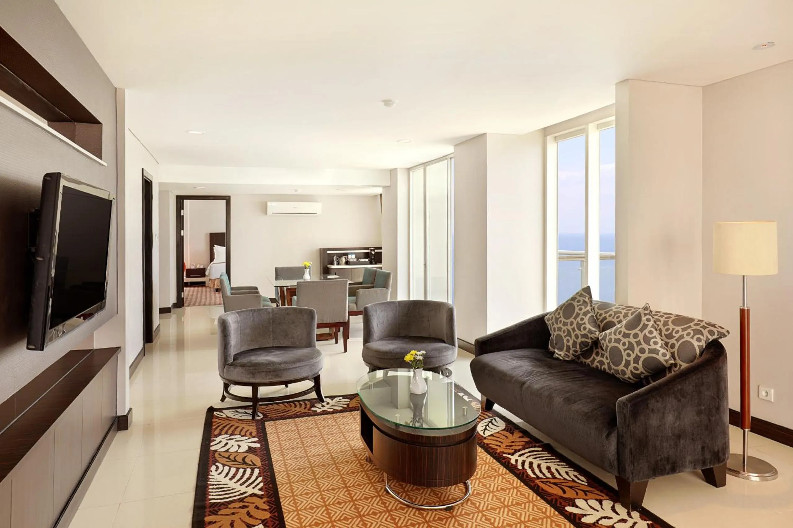 Living room in Swiss-Belhotel Balikpapan