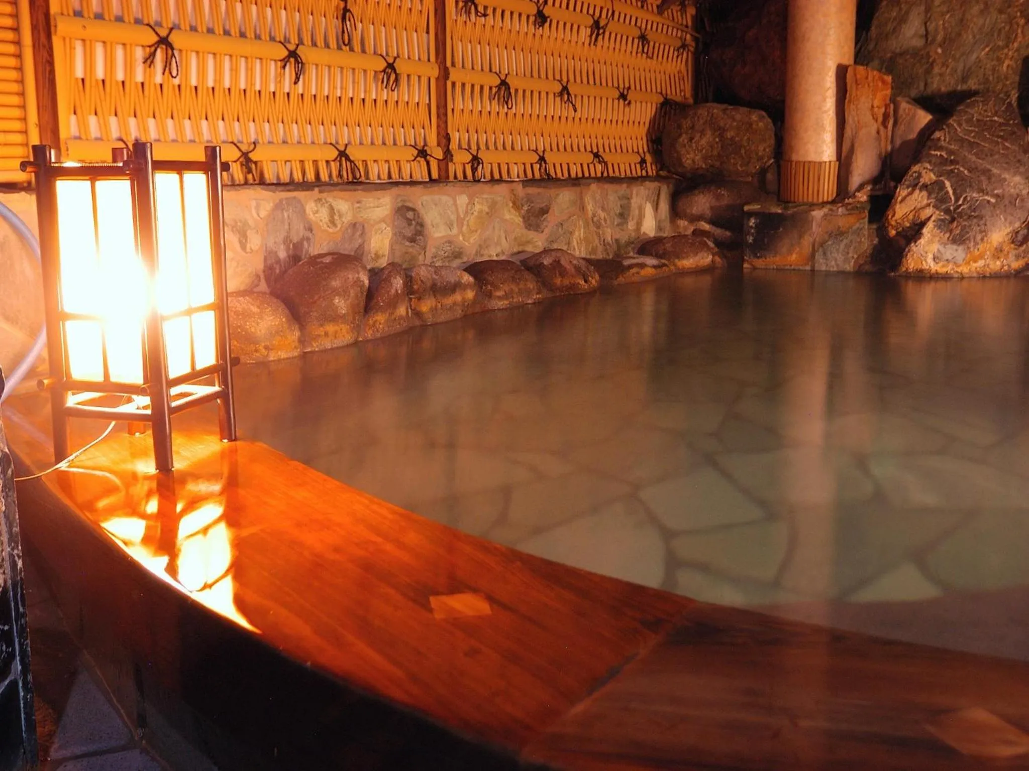 Hot Spring Bath in Inatori Tokai Hotel Yuen