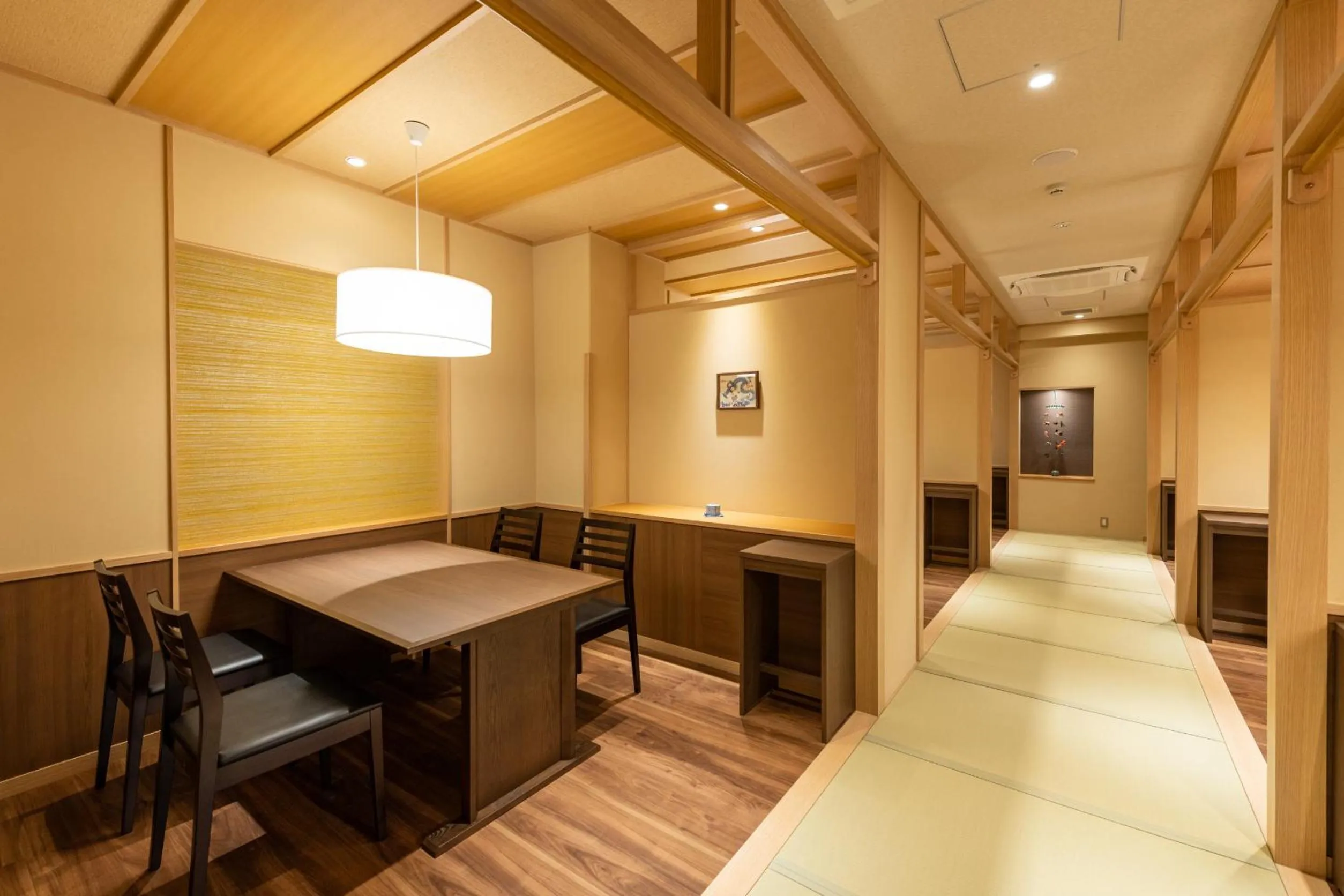 Restaurant/places to eat in Inatori Tokai Hotel Yuen