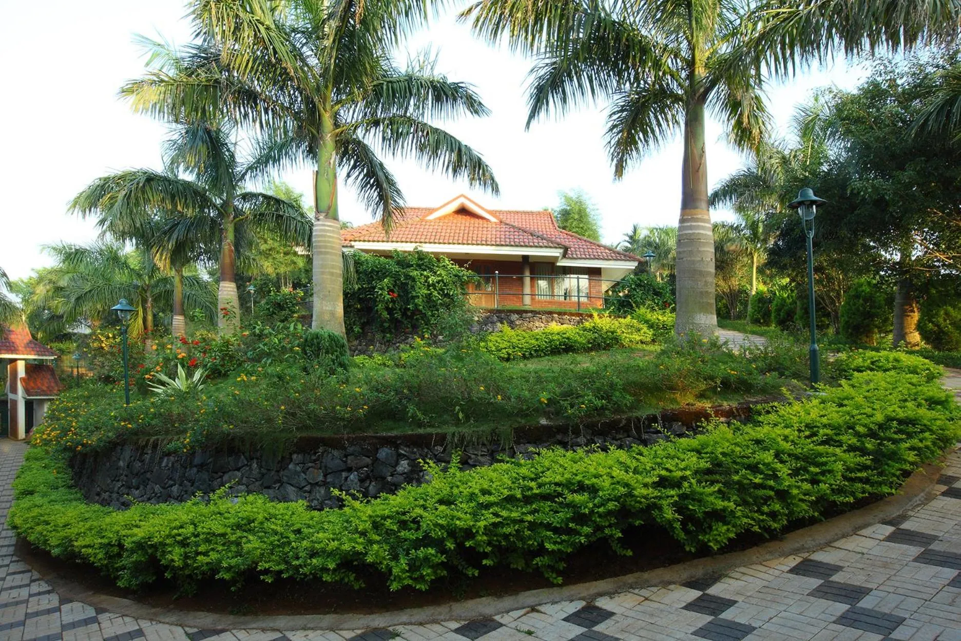 Massage in Arayal Resort-A Unit of Sharoy Resort