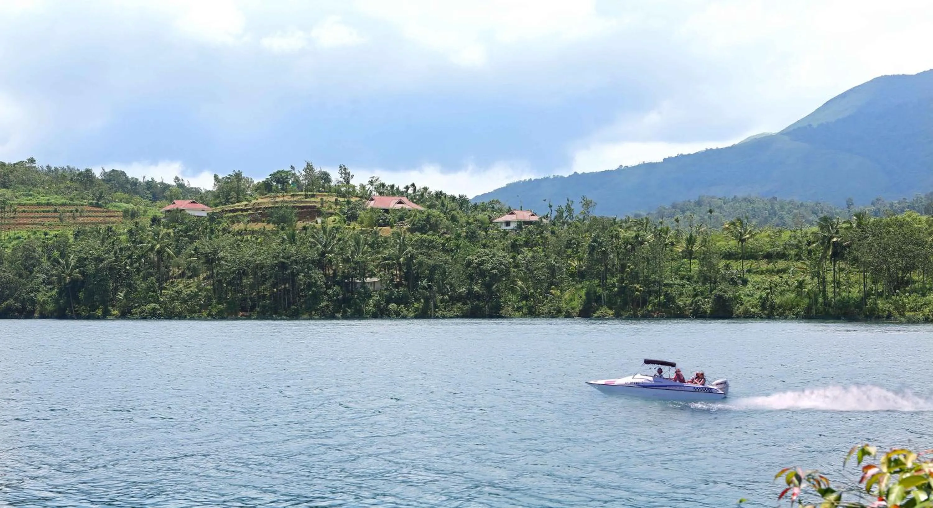 Area and facilities in Arayal Resort-A Unit of Sharoy Resort