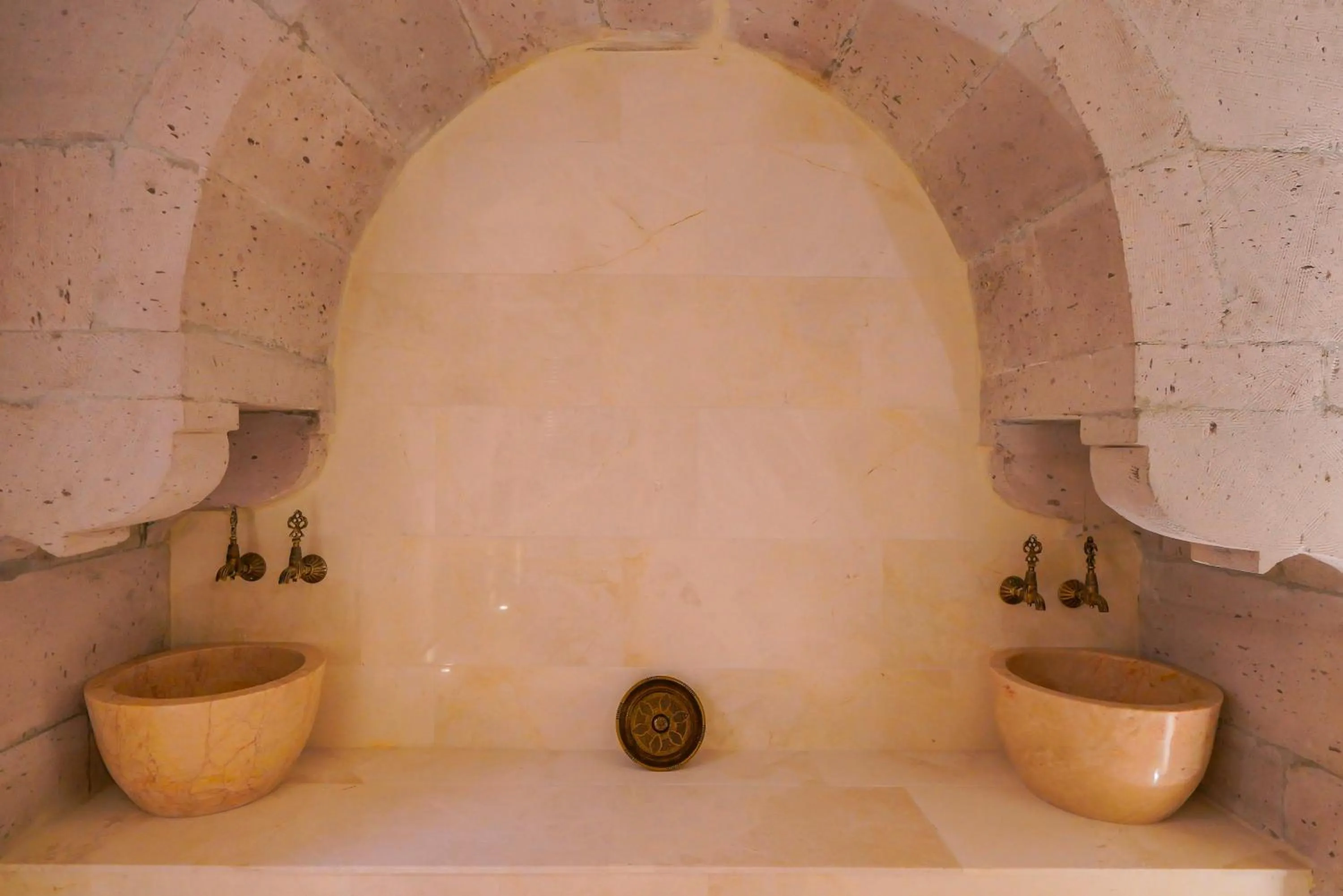 Bathroom in Fairyland Cave Hotel