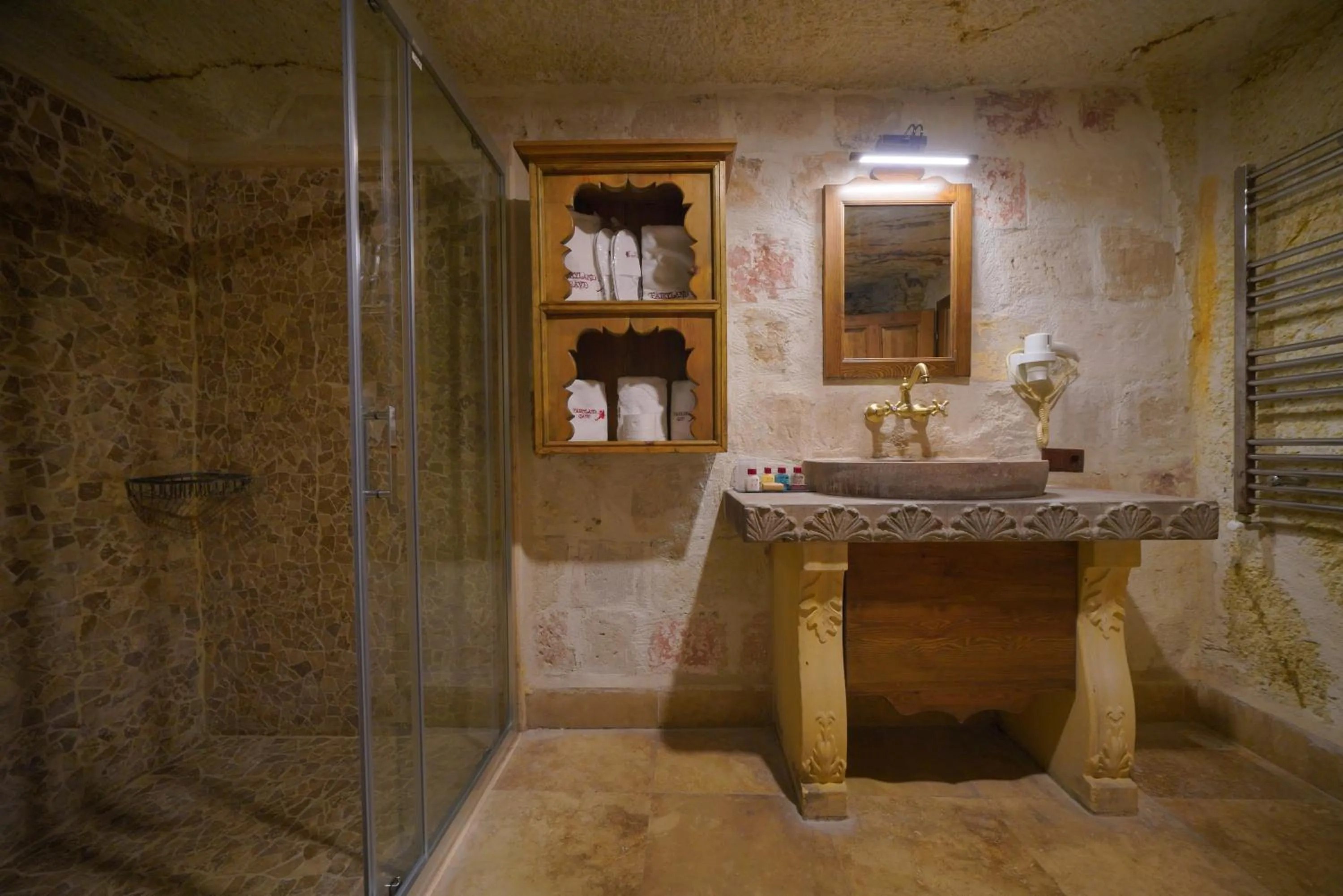 Bathroom in Fairyland Cave Hotel