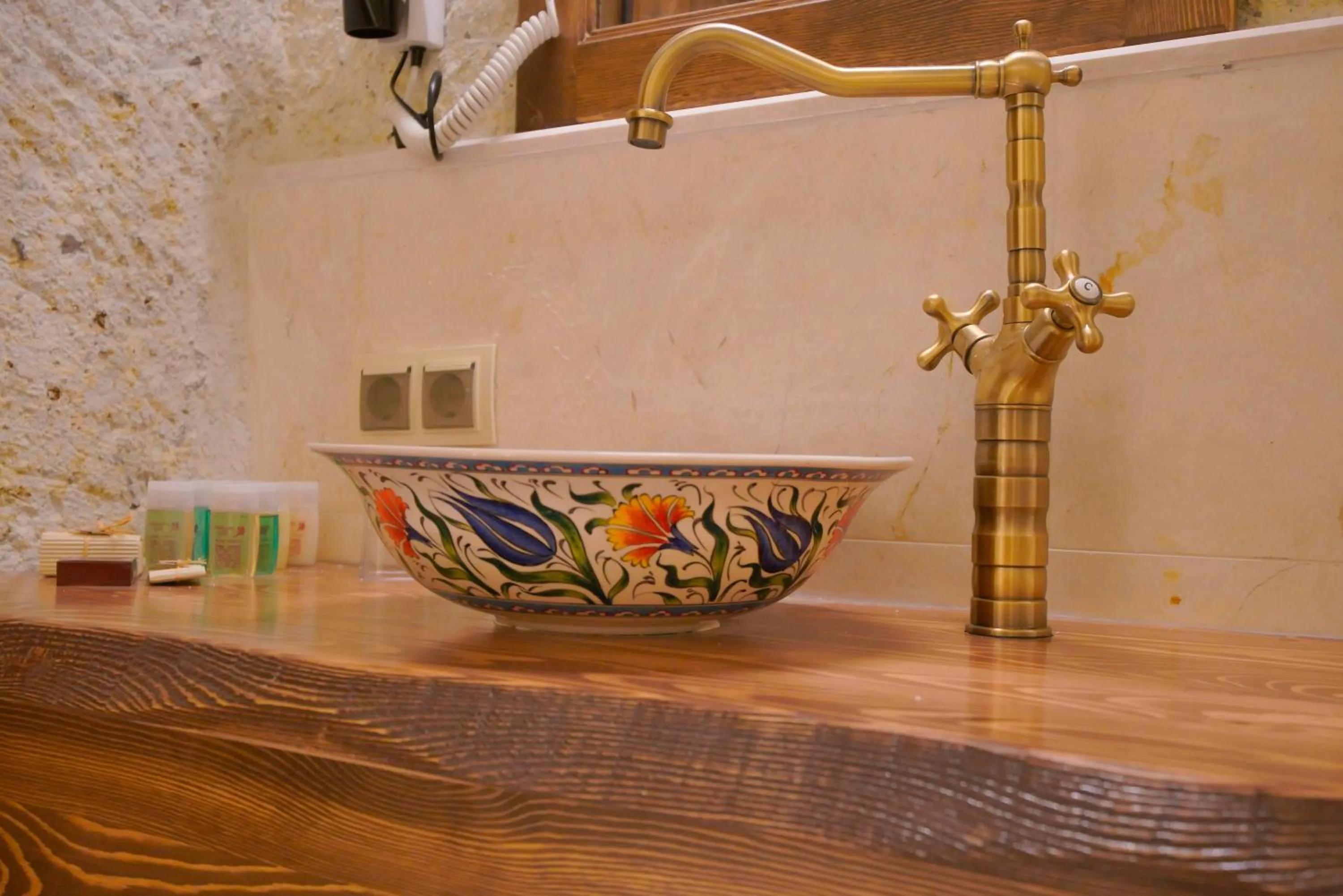 Bathroom in Fairyland Cave Hotel