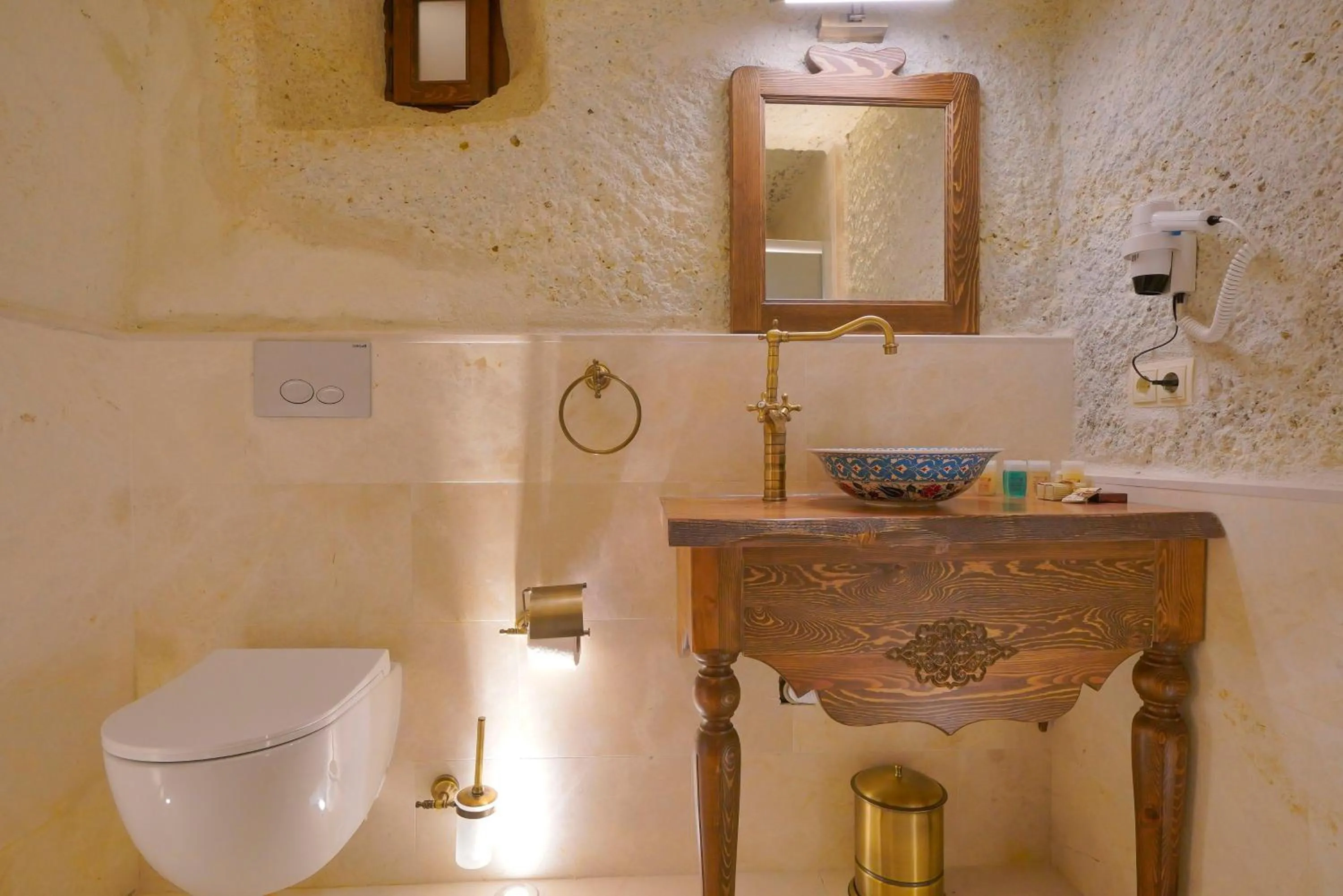 Bathroom in Fairyland Cave Hotel
