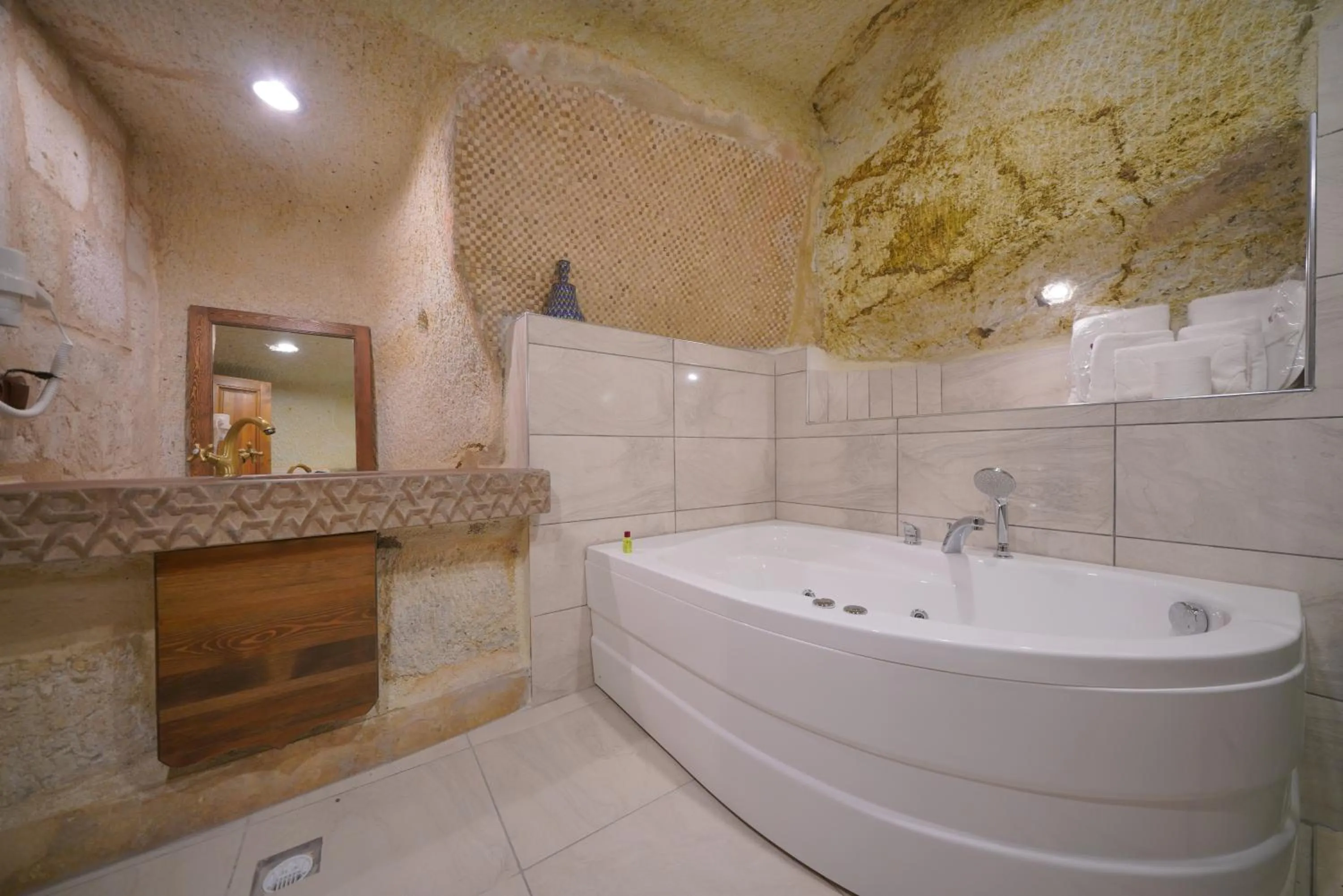 Bathroom in Fairyland Cave Hotel