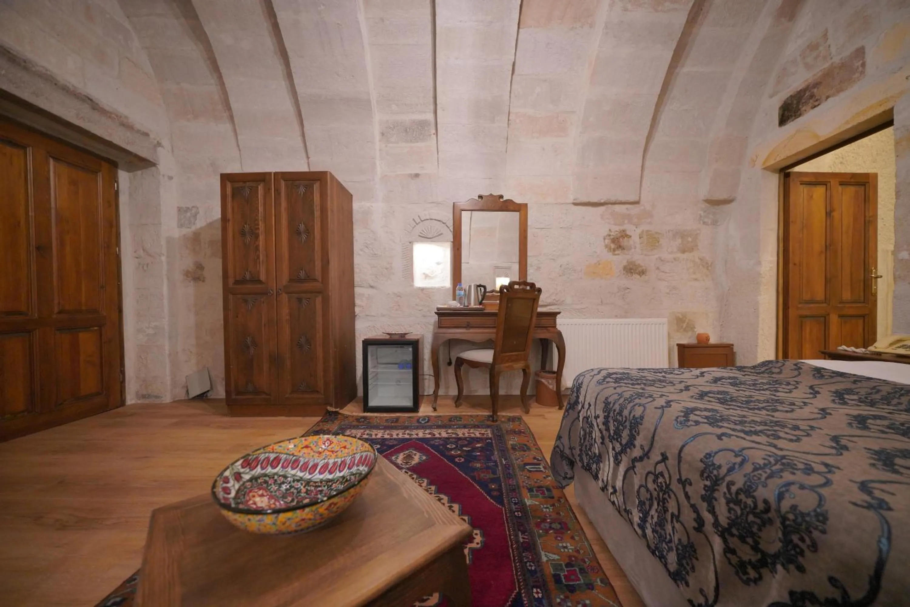 Massage, Bed in Fairyland Cave Hotel