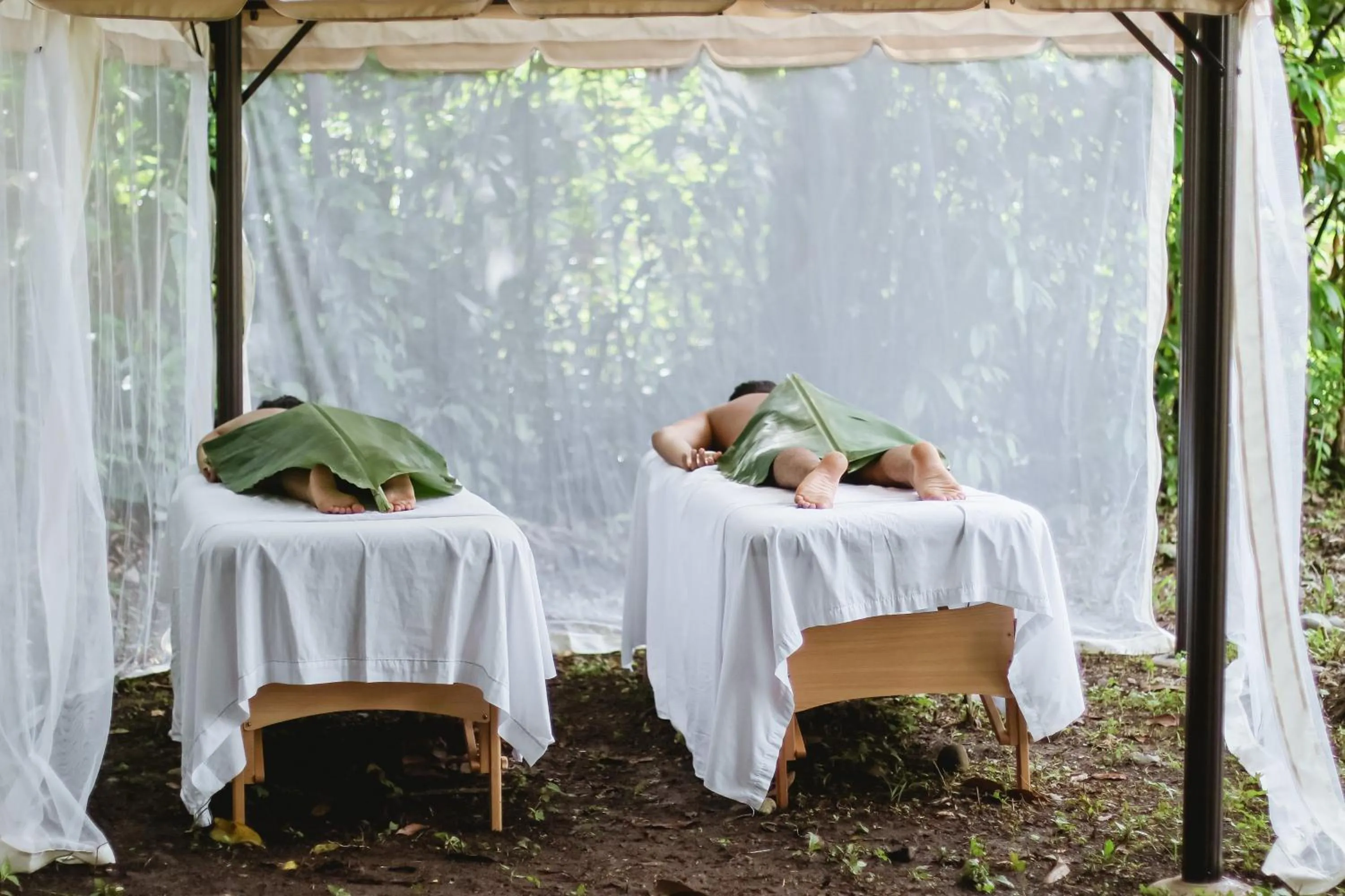 Massage in Igloo Beach Lodge