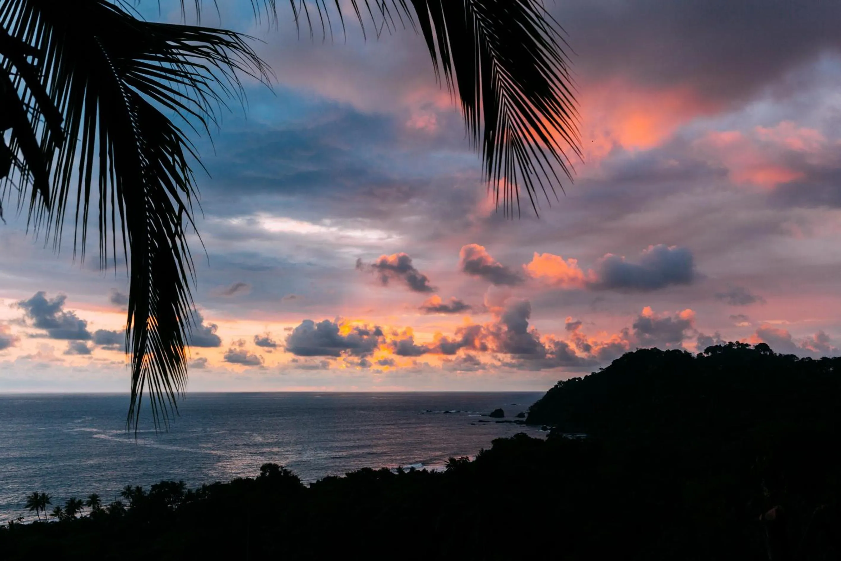 Beach in Igloo Beach Lodge
