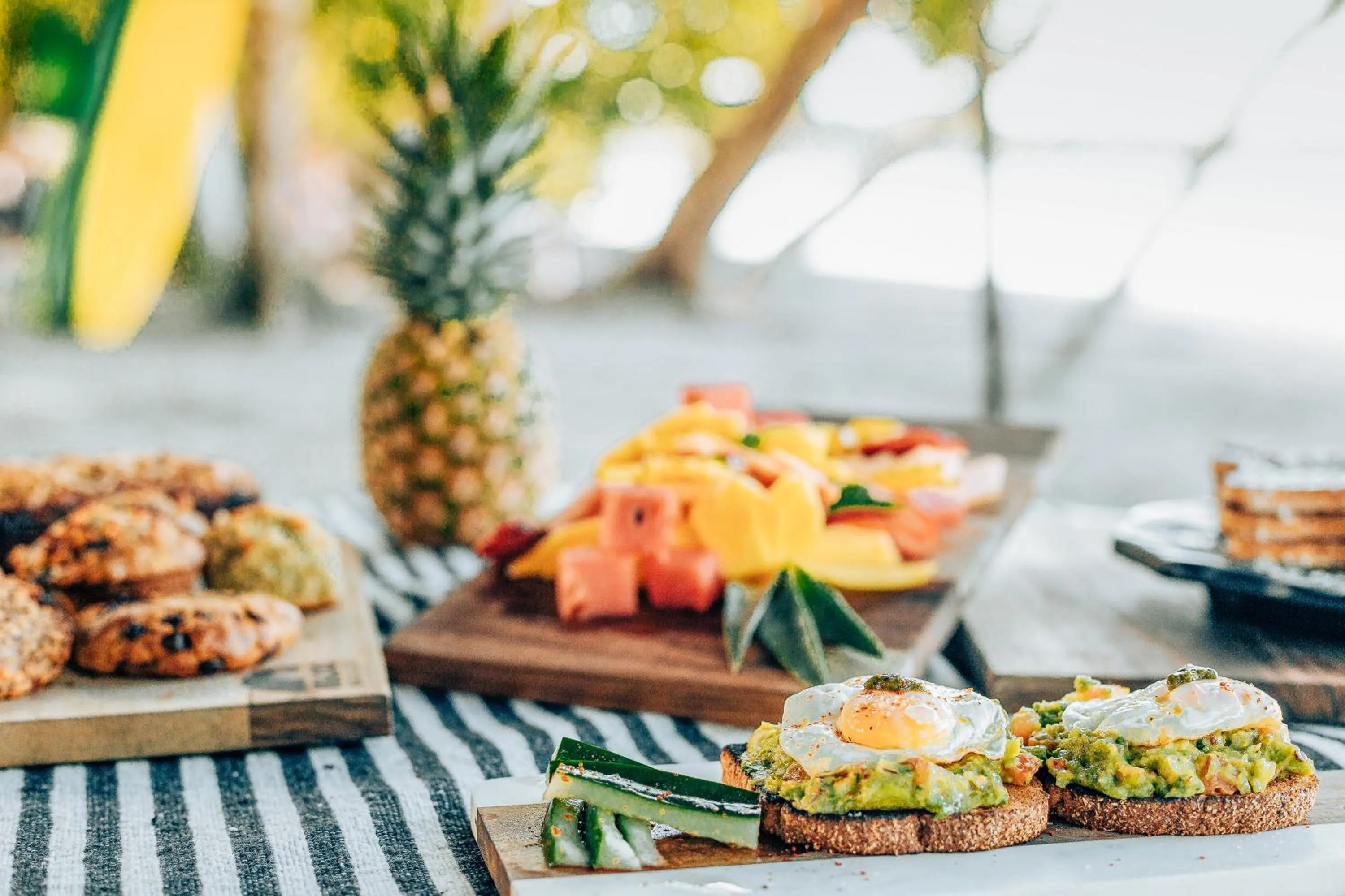 Food in Igloo Beach Lodge