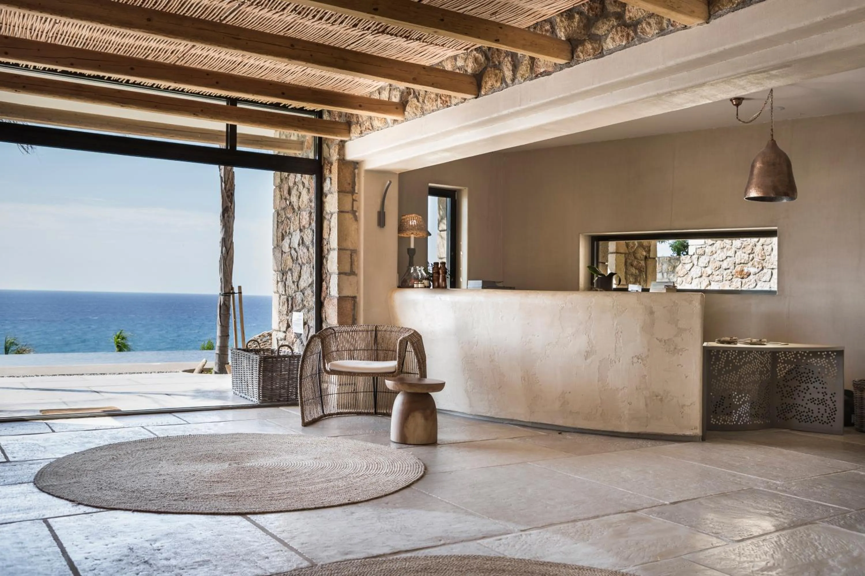 Lobby or reception in F ZEEN Kefalonia