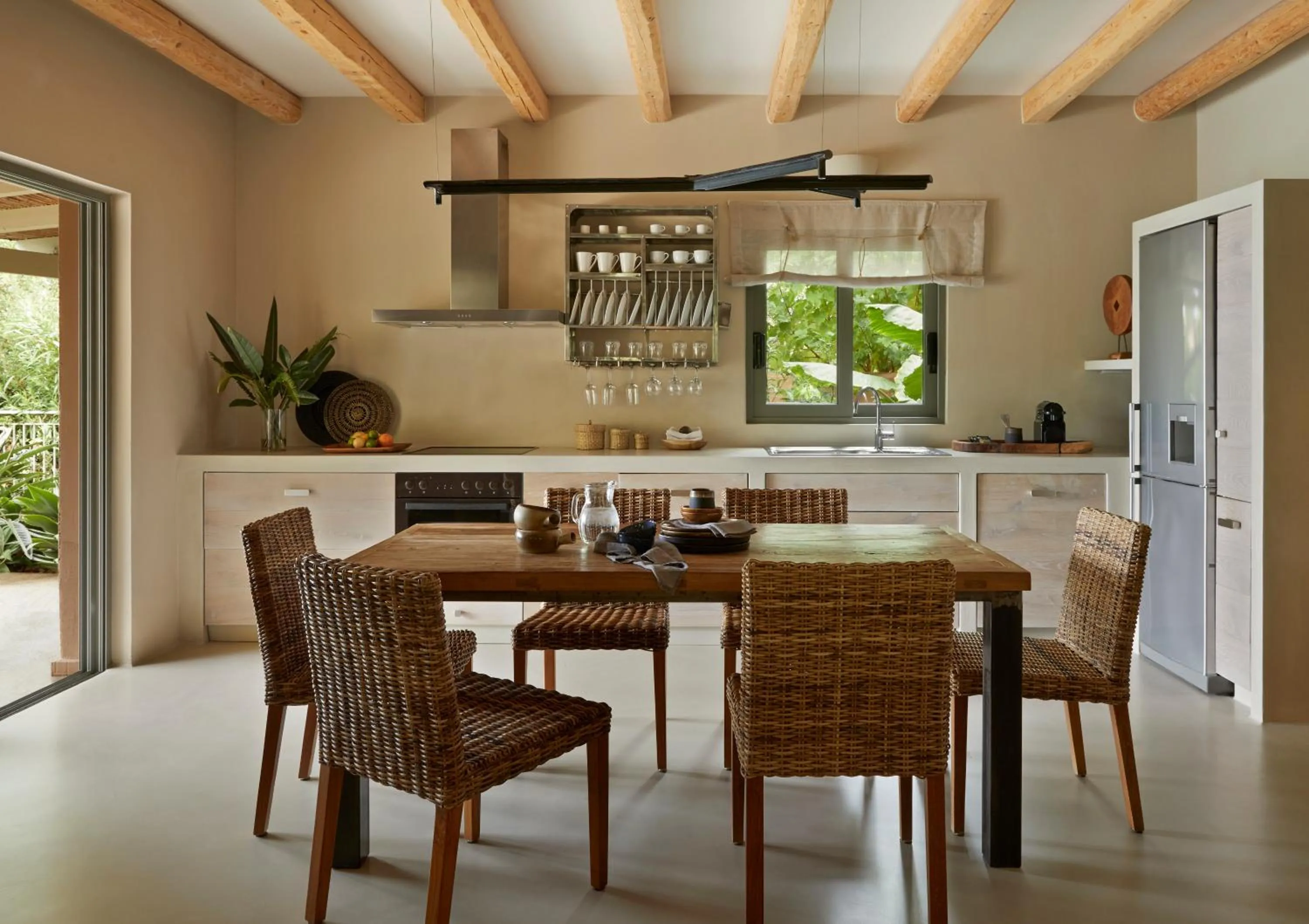 Dining area in F ZEEN Kefalonia