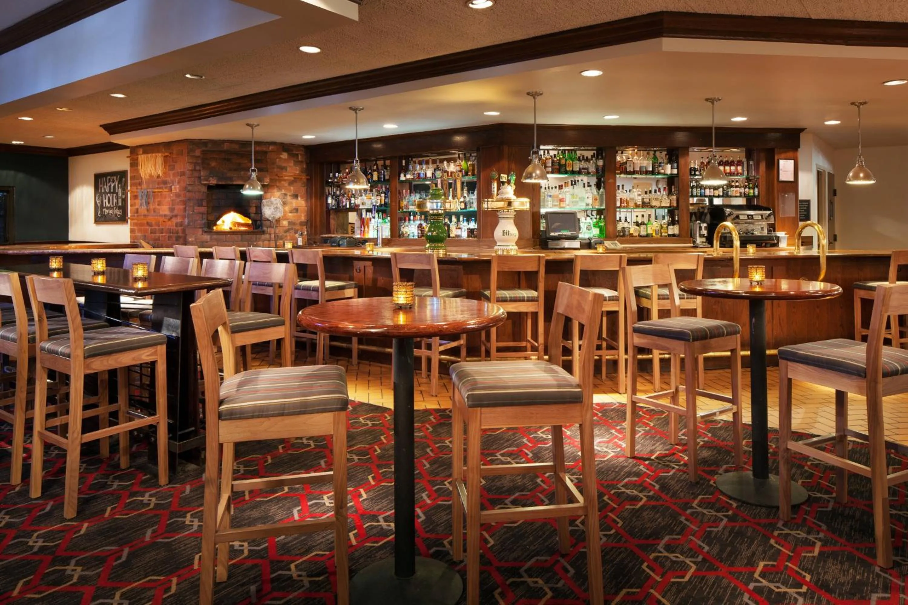 Lounge or bar in Four Points by Sheraton Pleasanton
