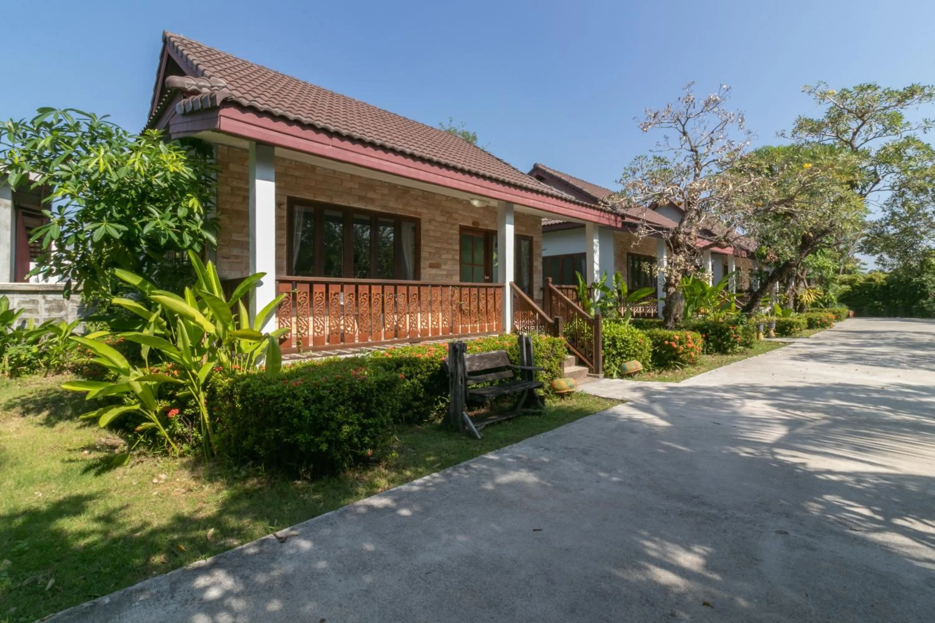 Facade/entrance in Yuwadee Resort