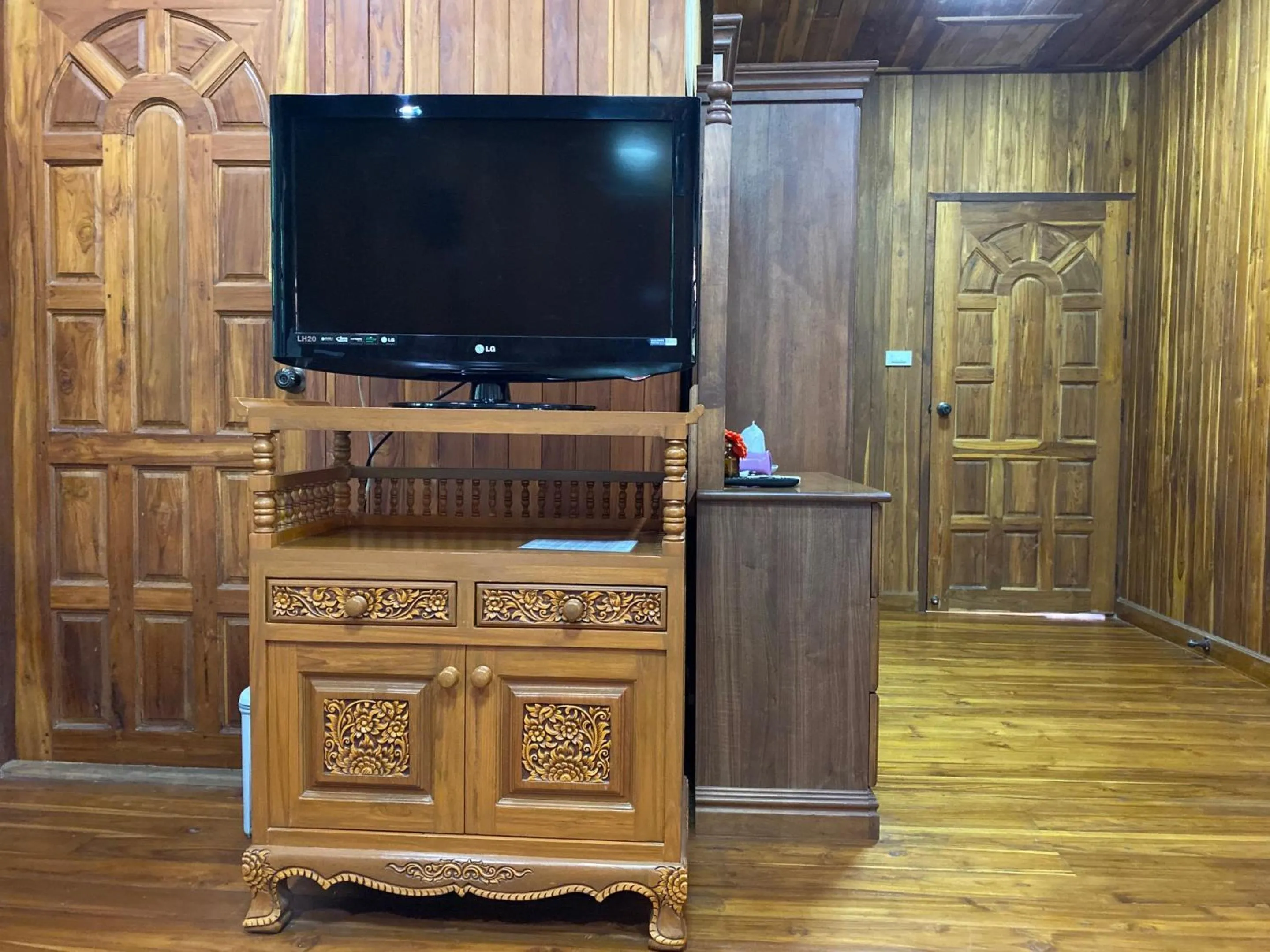 TV and multimedia in Yuwadee Resort