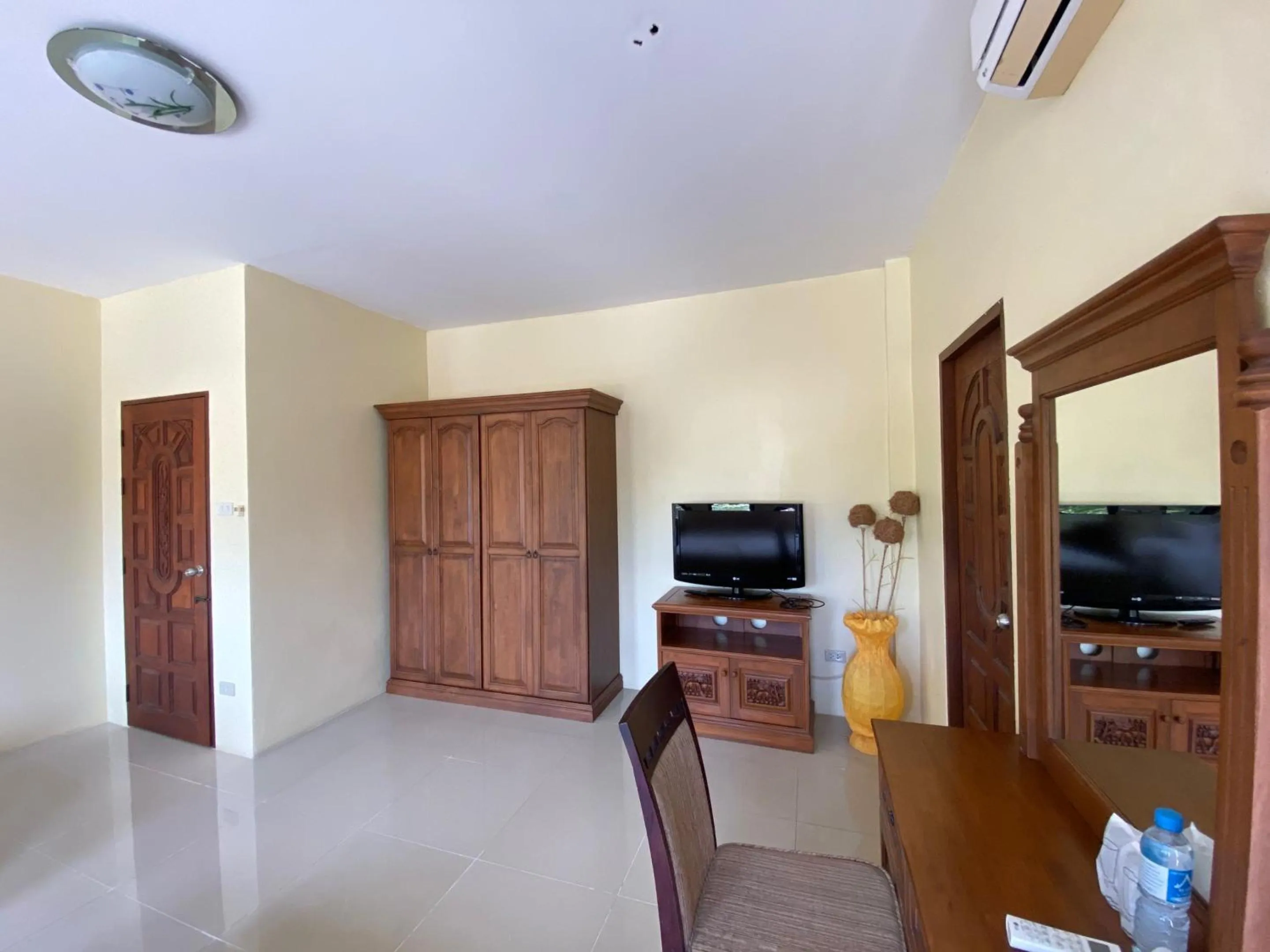 Living room in Yuwadee Resort