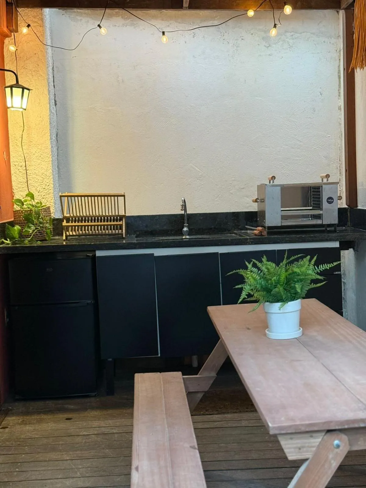 Kitchen or kitchenette in Casa Boha Praia do Forte