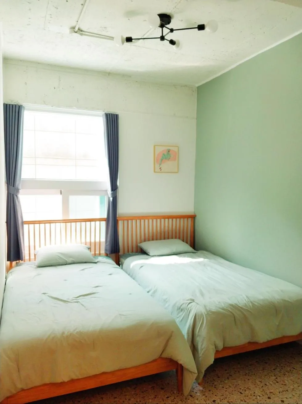 Bed in Mamas and Papas Guesthouse and Apartments in Seoul