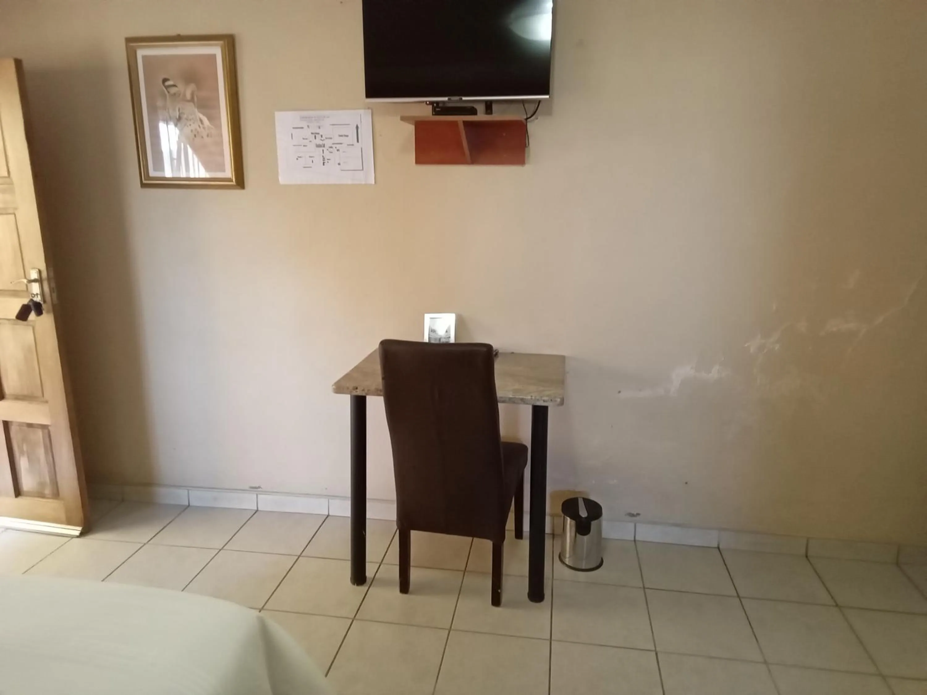 TV and multimedia in Kgatholoha guest house