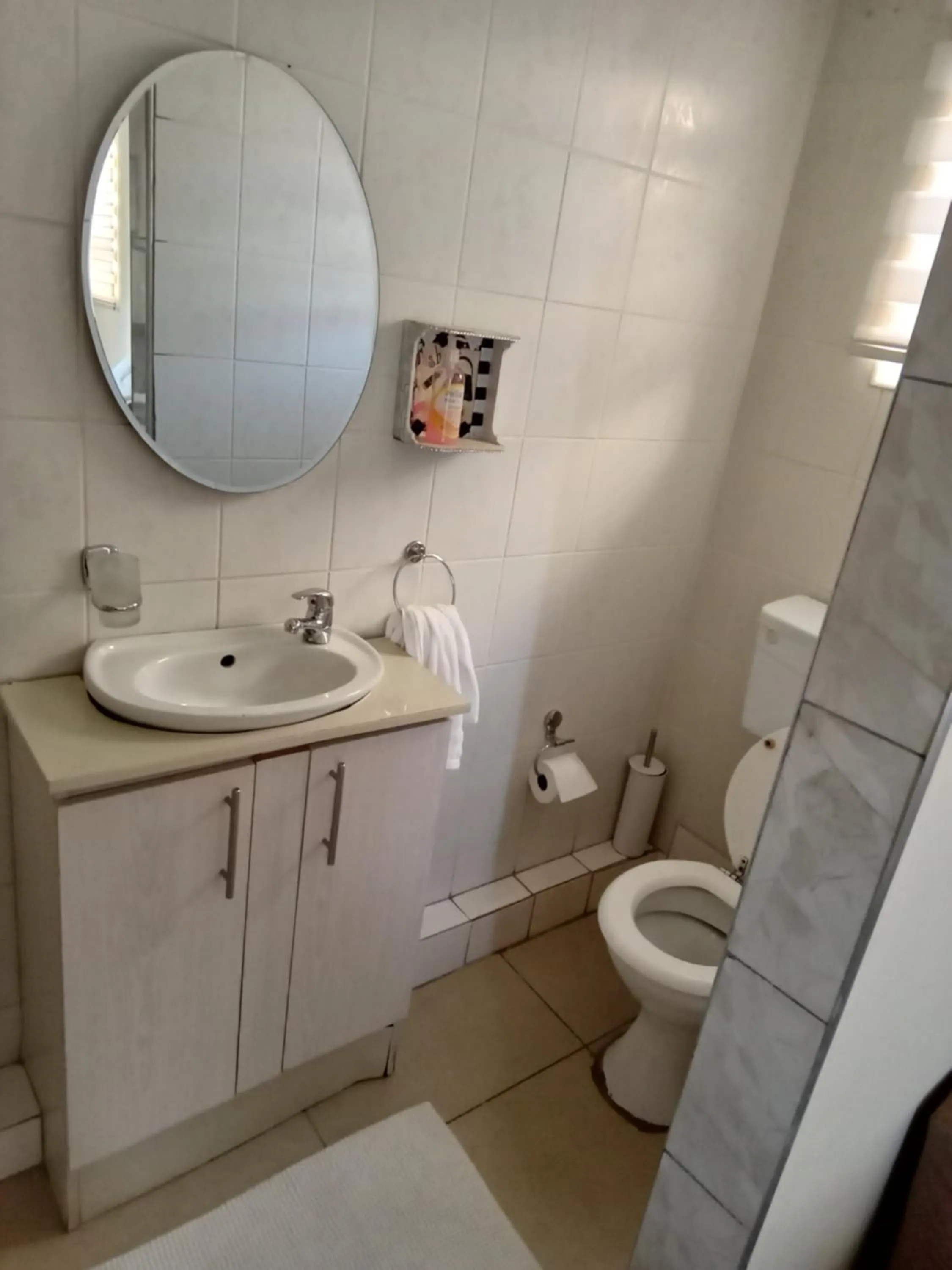 Bathroom in Kgatholoha guest house