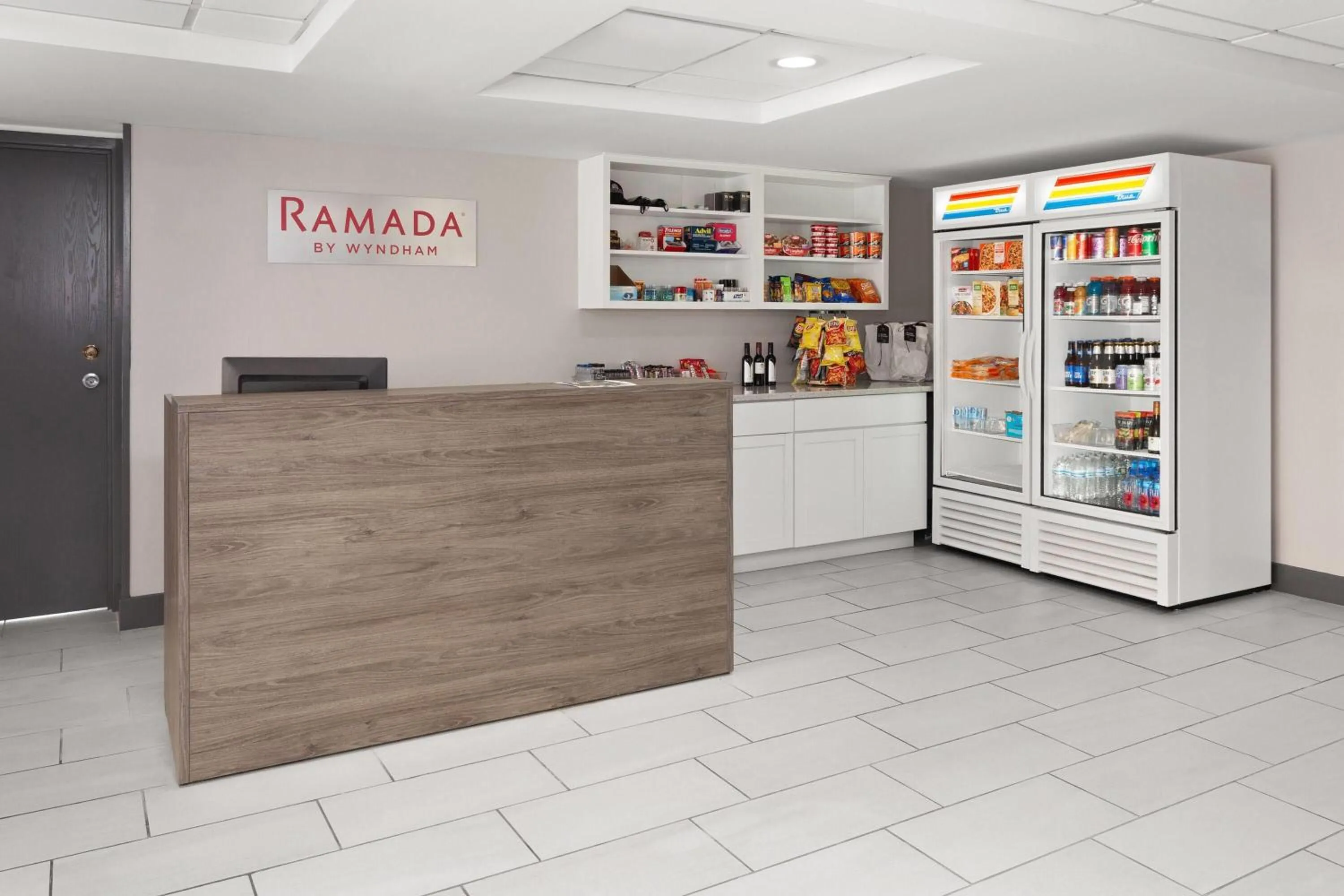 Lobby or reception in Ramada by Wyndham Milwaukee