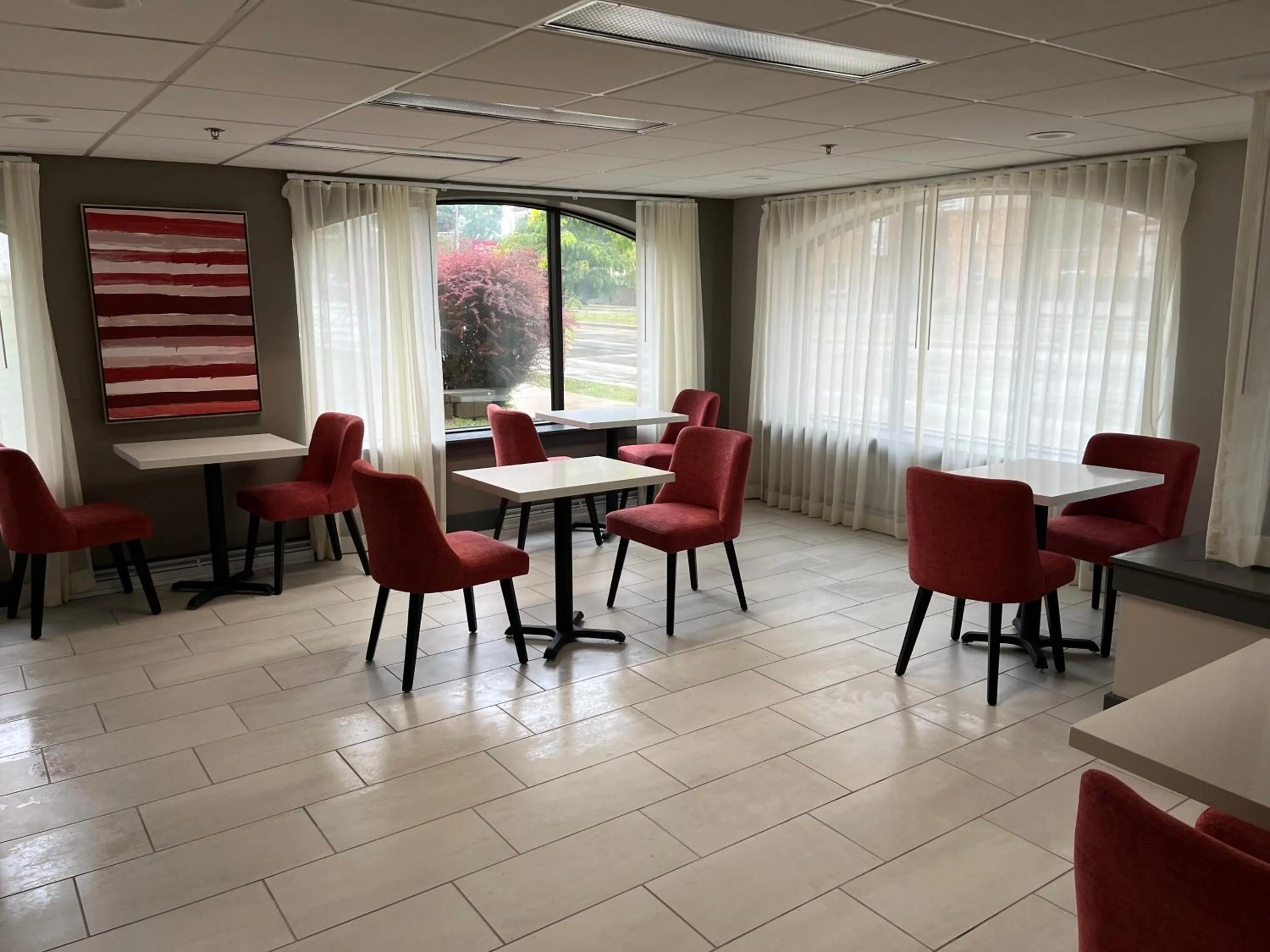 Breakfast in Ramada by Wyndham Milwaukee