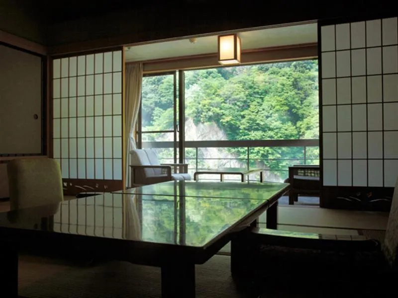 Seating area in Enraku