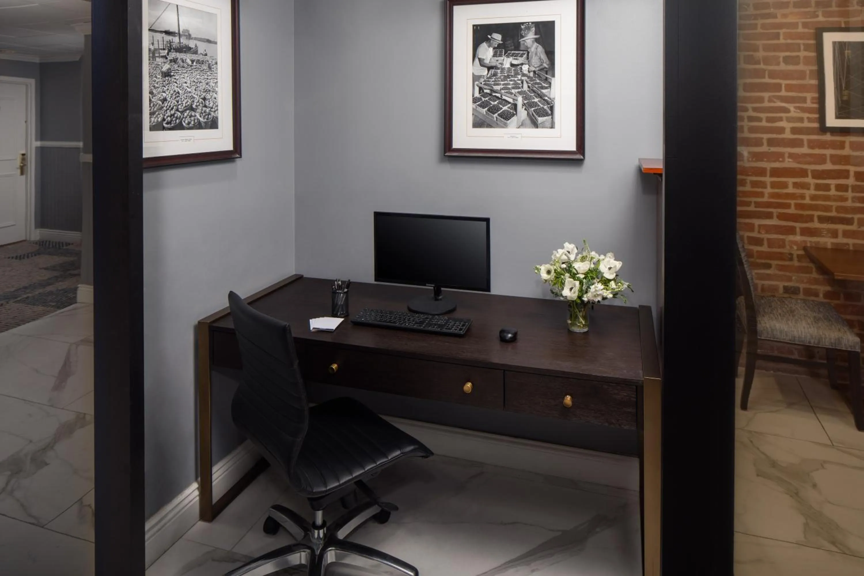 Business facilities in The Inn at Henderson's Wharf, an Ascend Collection Hotel