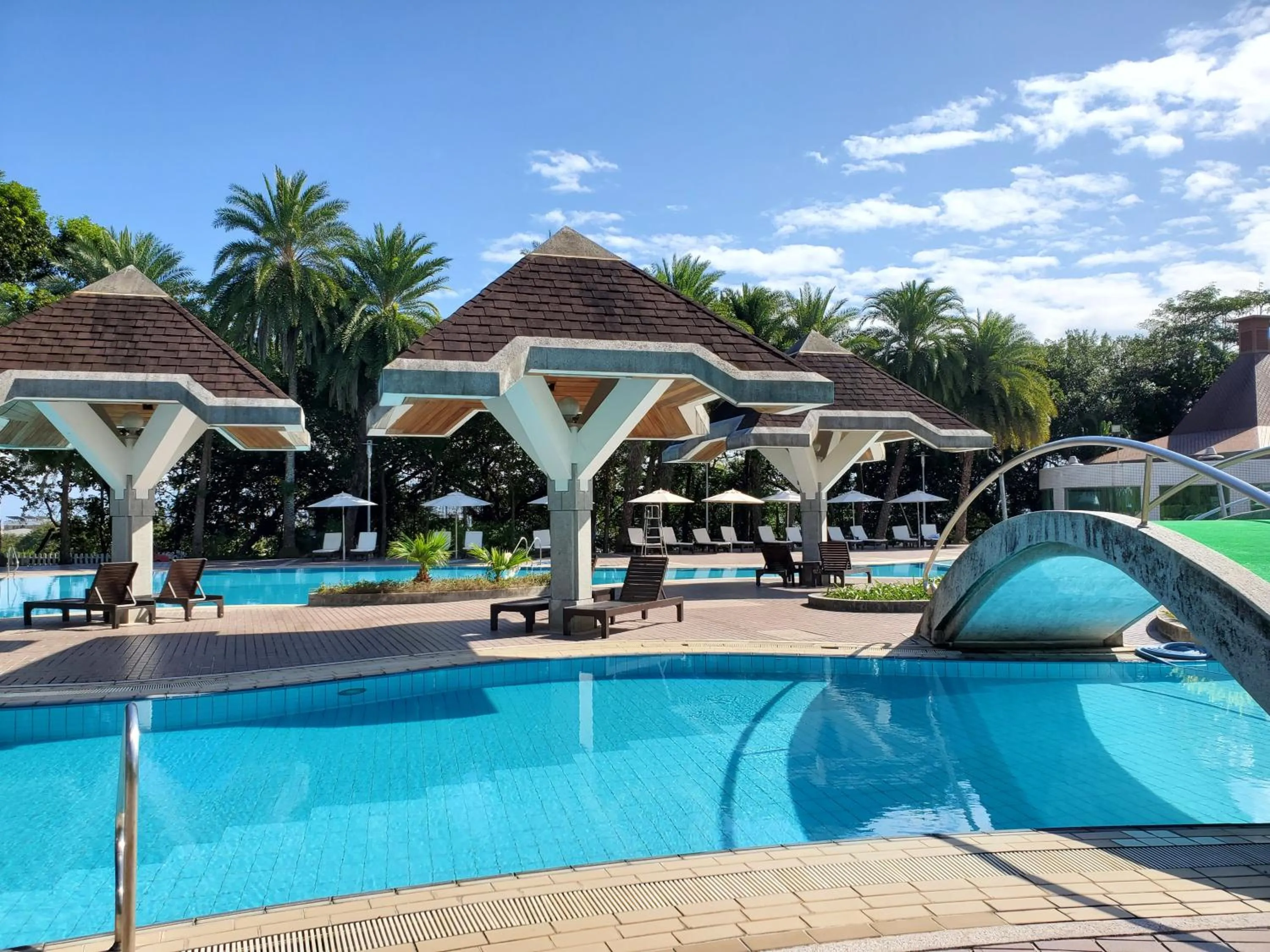 Swimming pool in Parkview Hotels & Resorts