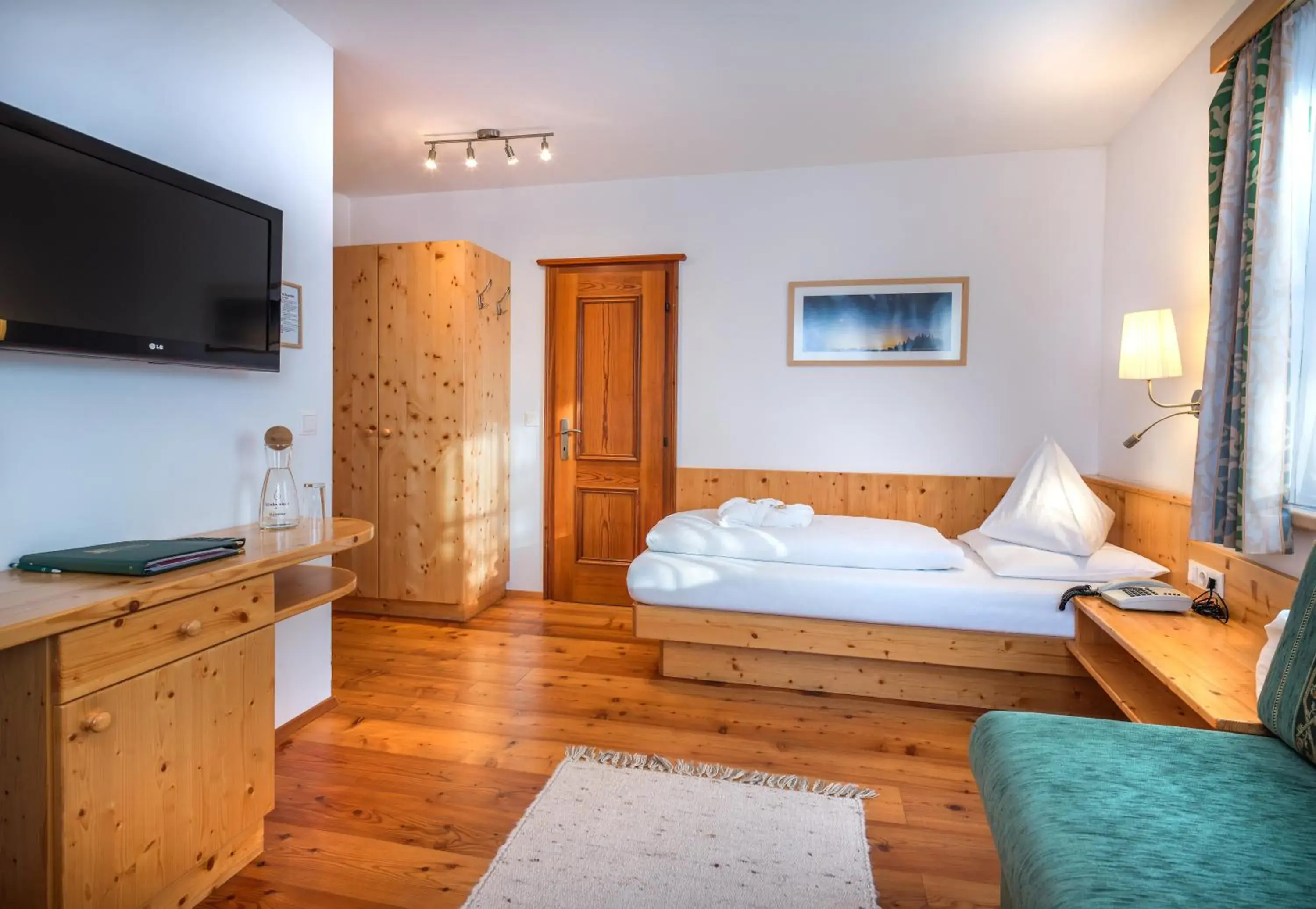 Standard Single Room in Hotel Häuserl im Wald Standard Single Room in Hotel Häuserl im Wald