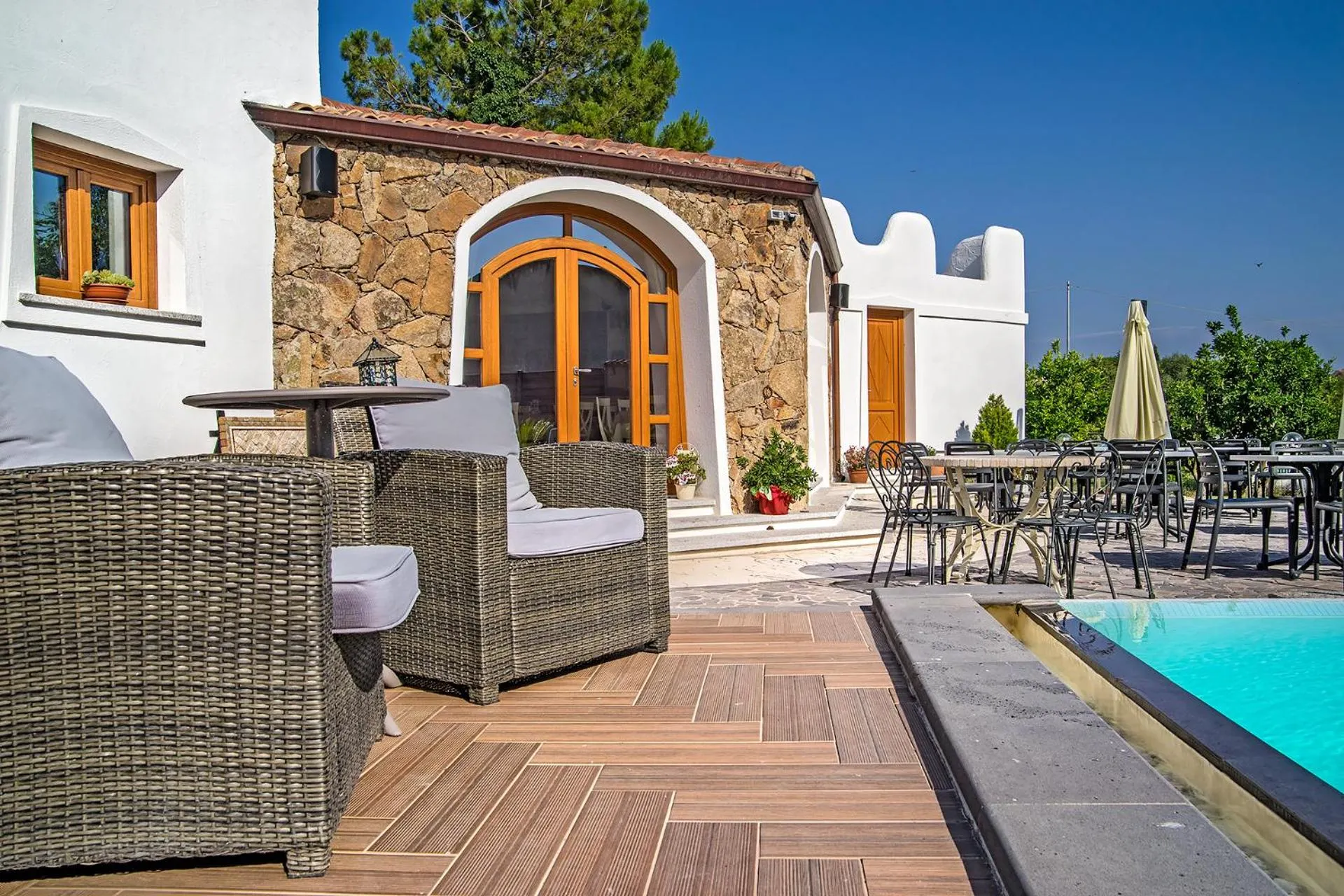 Facade/entrance in Il Giardino Degli Aranci