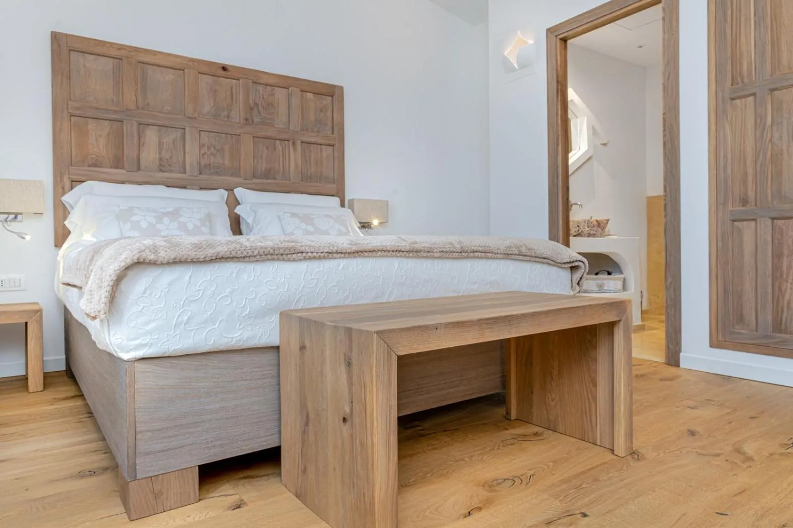 Bedroom, Bed in Il Giardino Degli Aranci