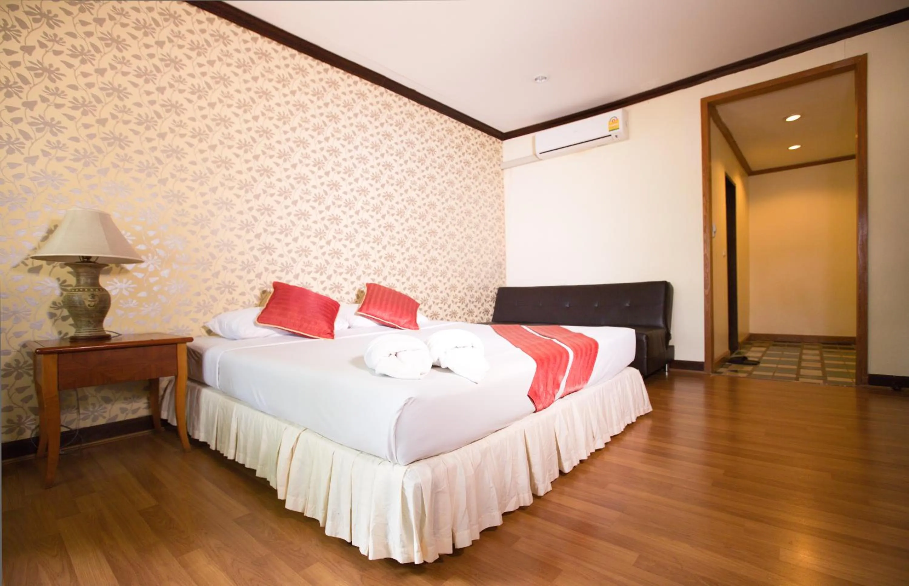 Bed in Muaklek Paradise Resort