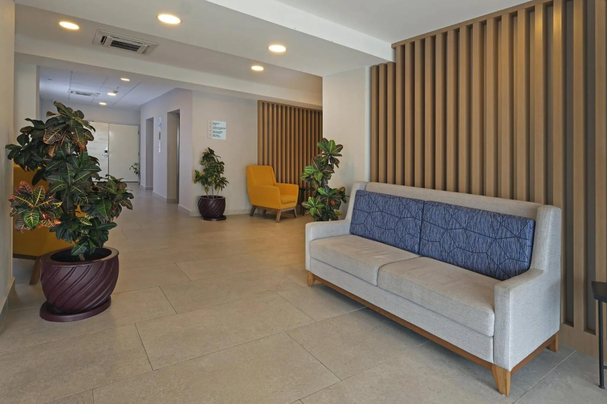 Lobby or reception in Holiday Inn Express Veracruz Boca del Rio by IHG