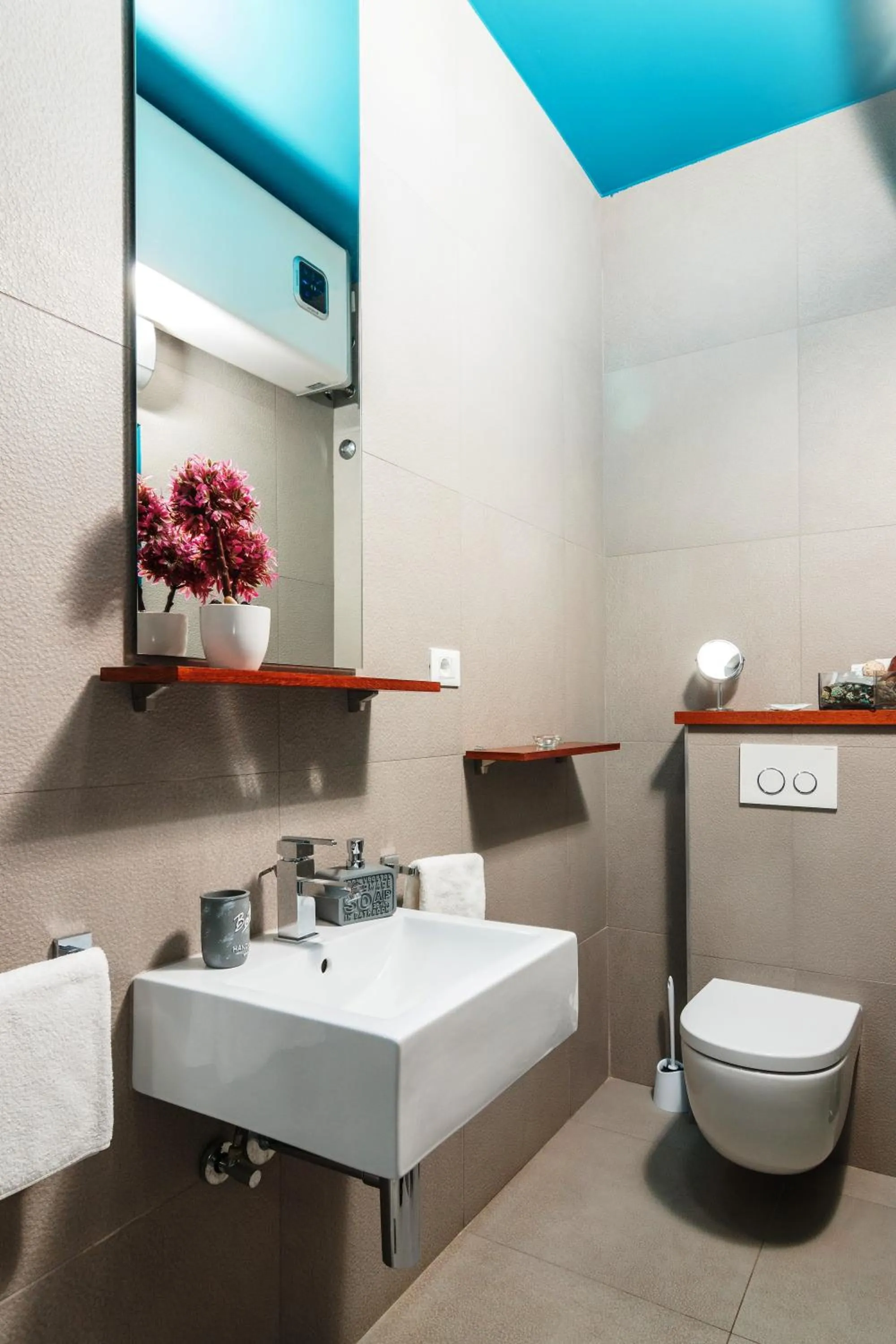 Bathroom in Riva Luxury Rooms