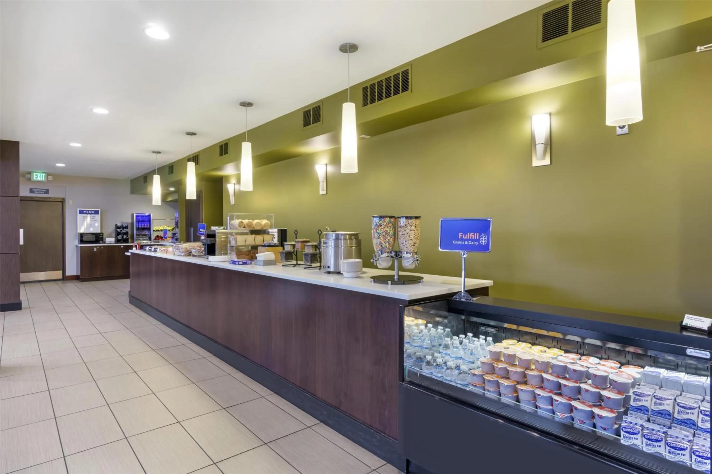 Breakfast in Best Western Seattle Airport Hotel