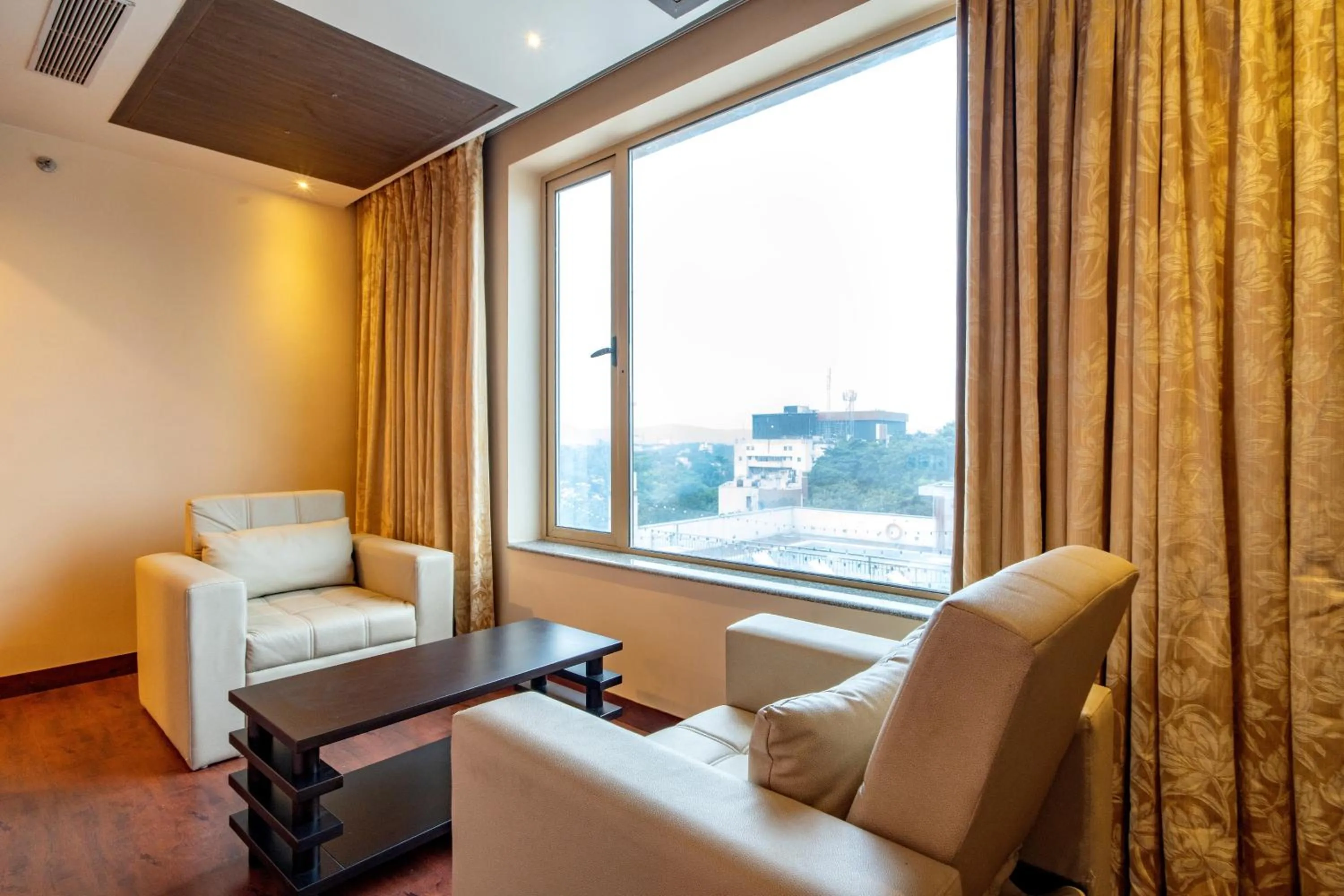 Seating area in Vivanta Jamshedpur, Golmuri