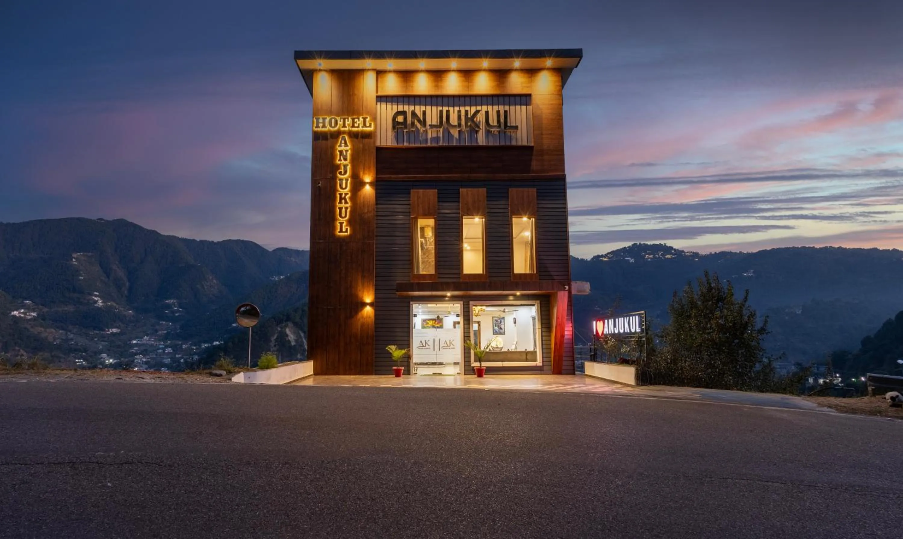 Property building in Treebo Anjukul