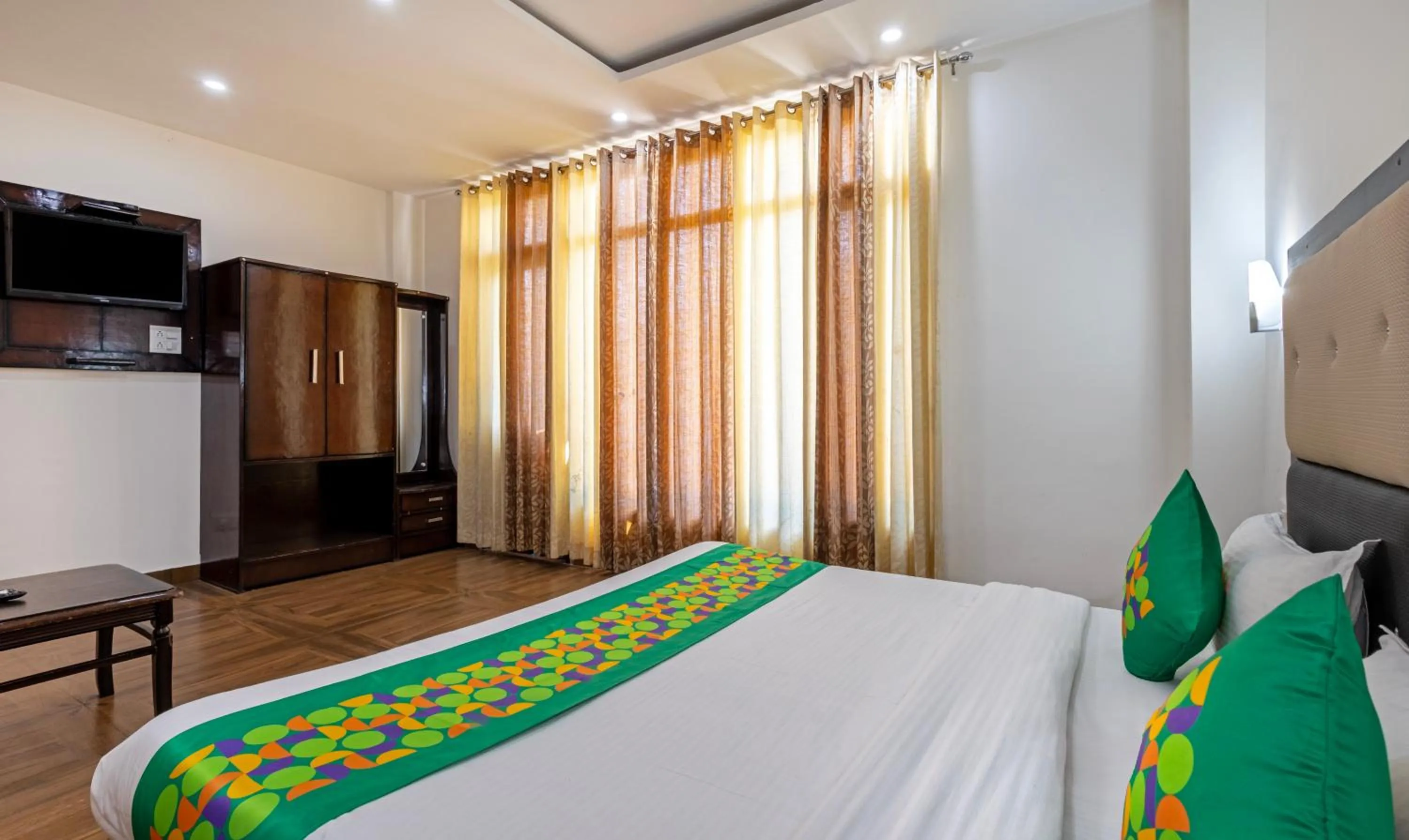 Bedroom, Bed in Treebo Anjukul