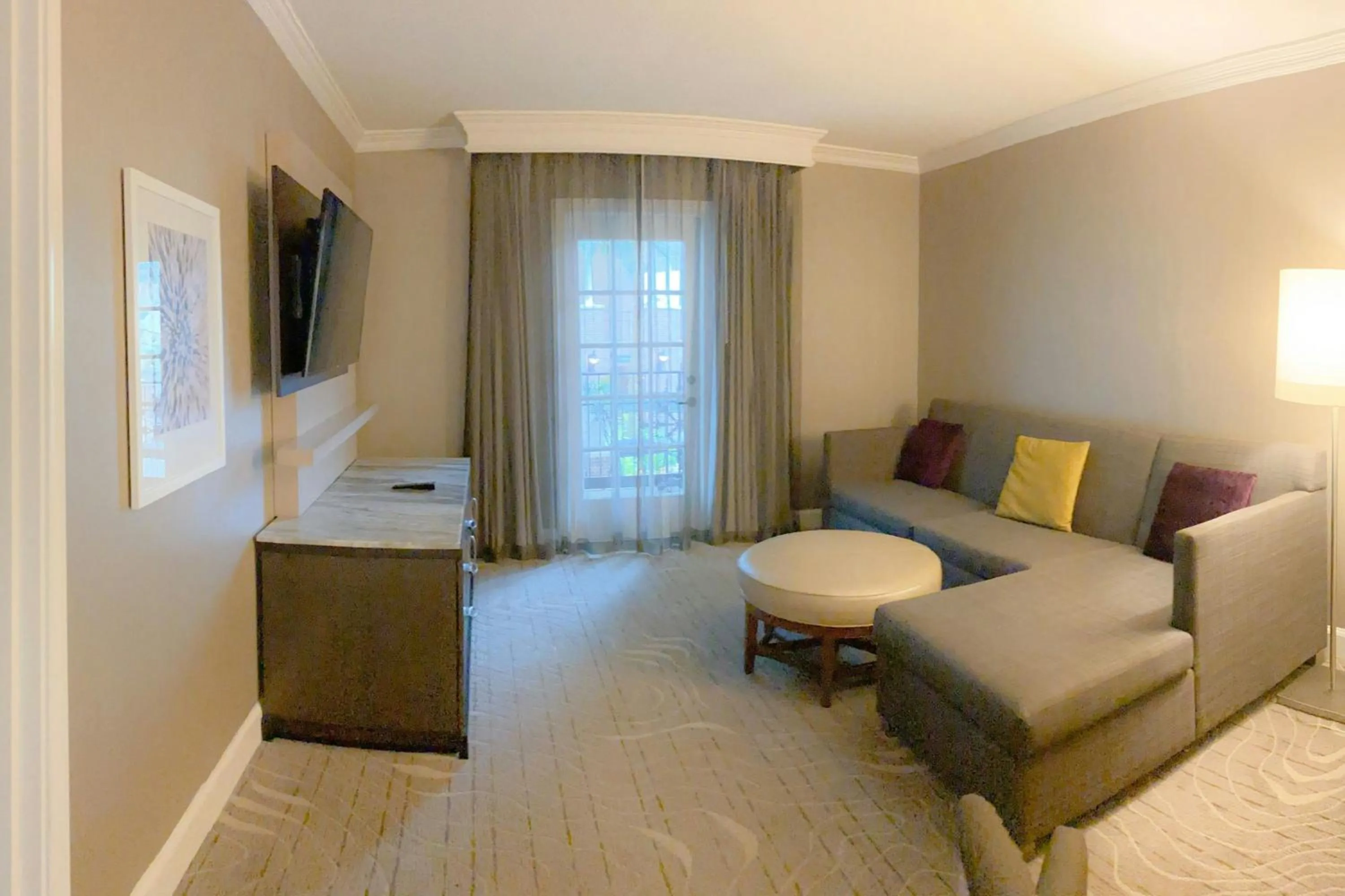 Photo of the whole room in Gaylord Opryland Resort & Convention Center