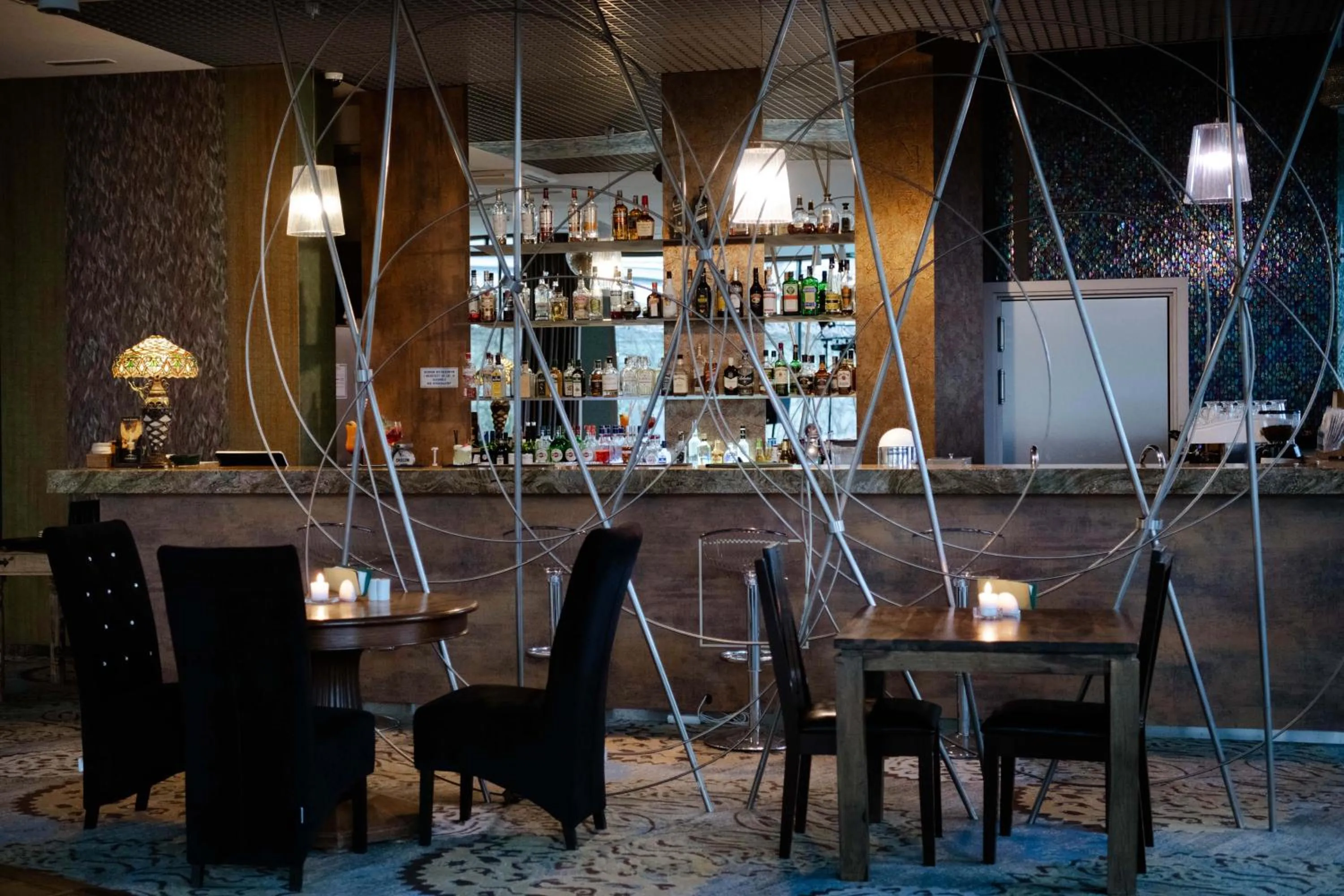 Restaurant/places to eat in Hotel Lenart