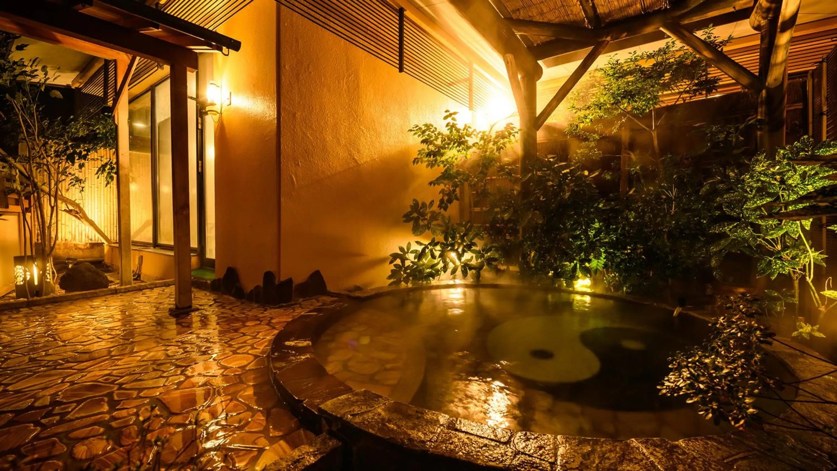 Hot Spring Bath in Tamaya Ryokan